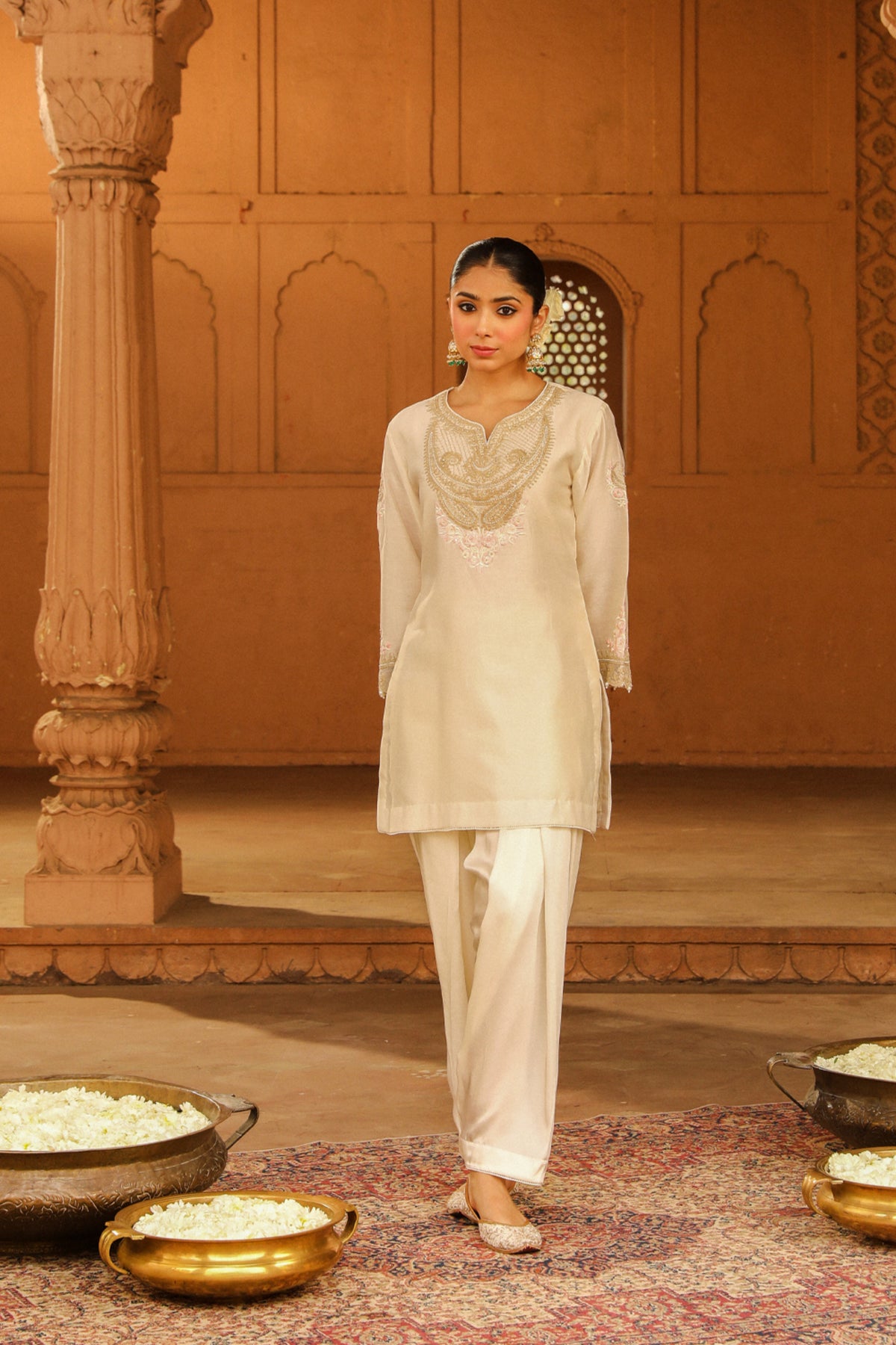 Daisy Ivory Ashira Kurta Set