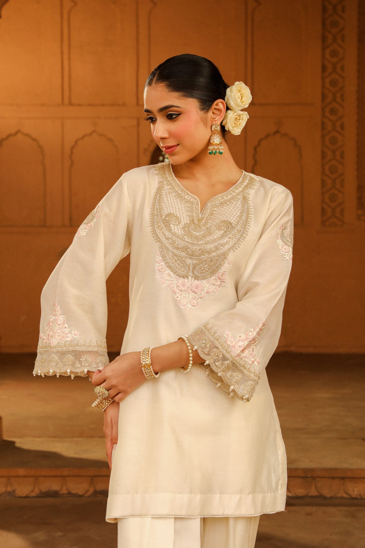 Daisy Ivory Ashira Kurta Set