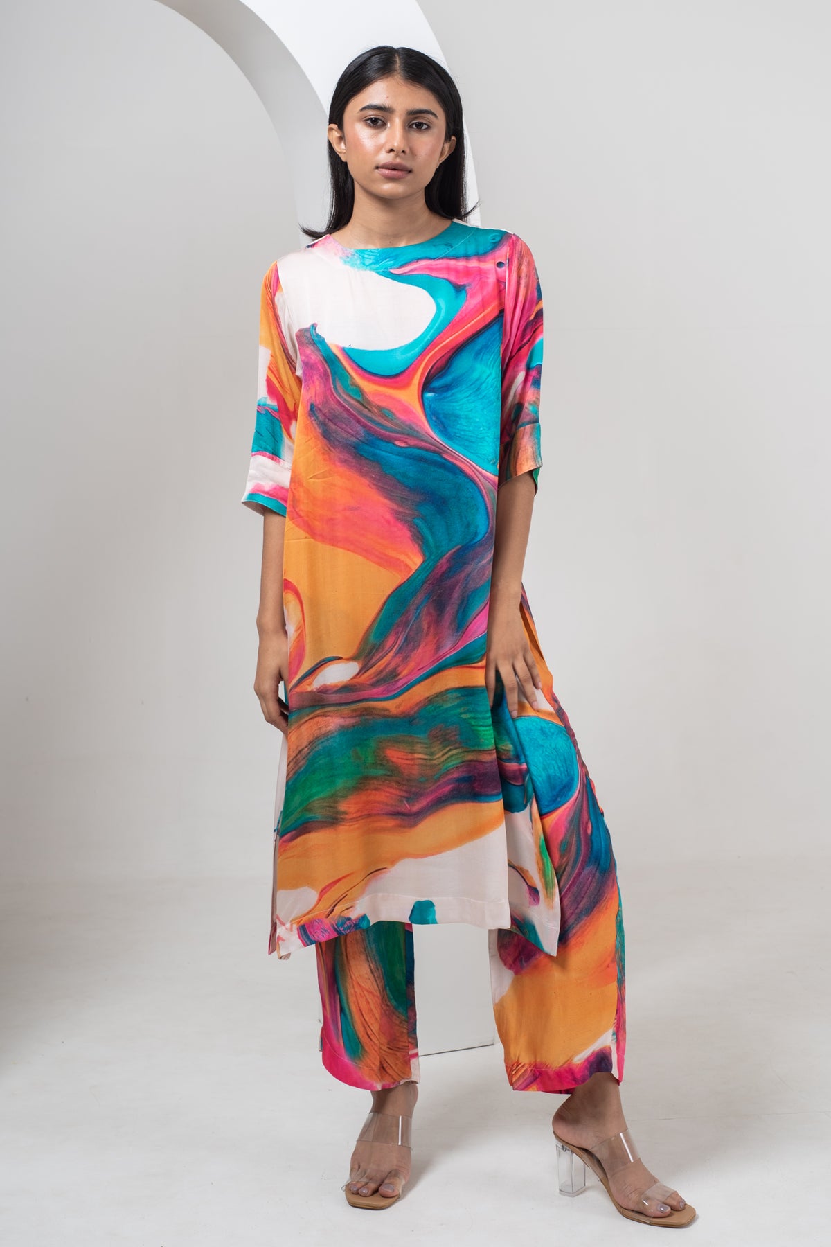 Multicolour Abstract Print Kurta Set