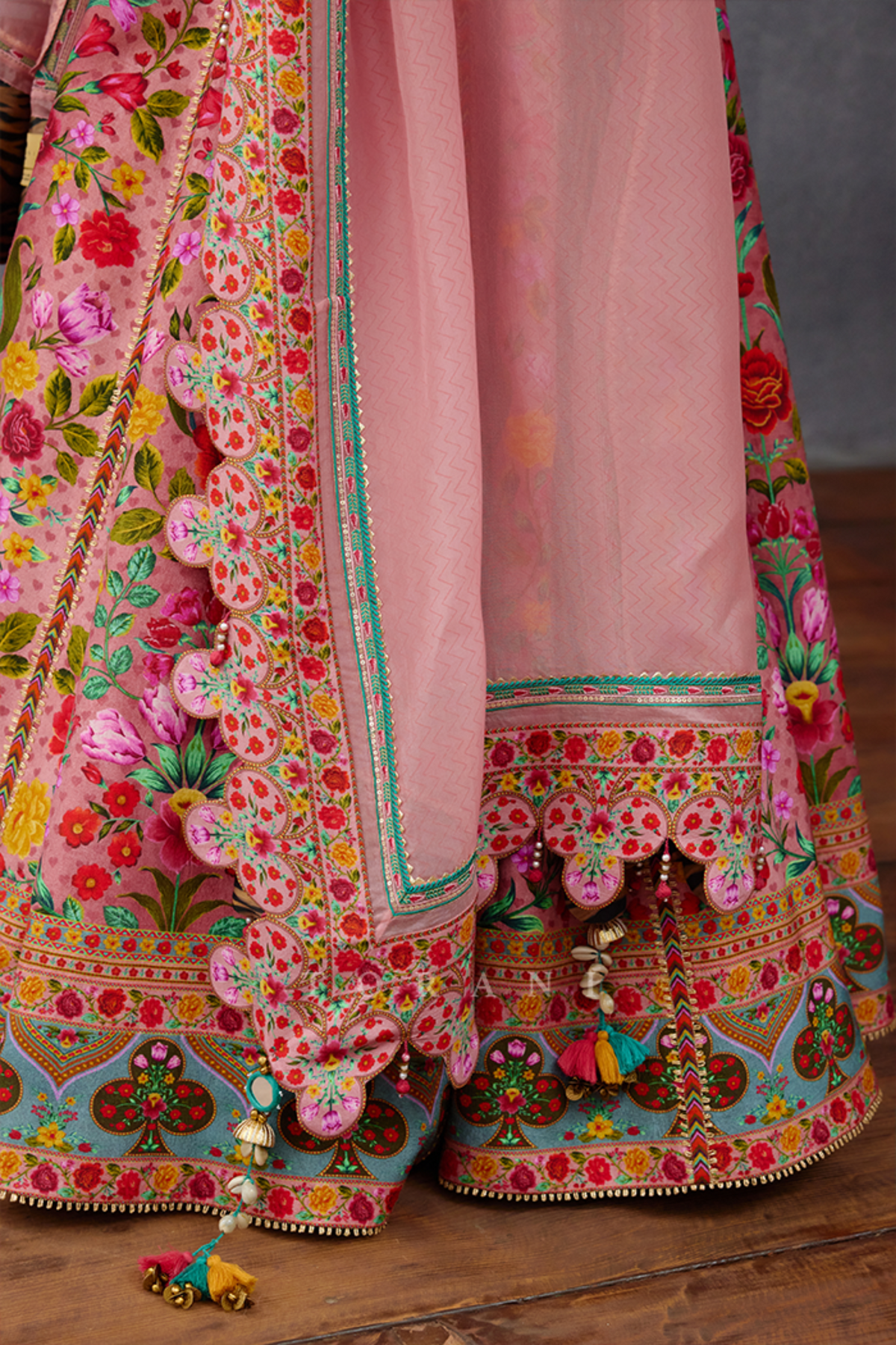 Dil Ruba Arasi Lehenga Set