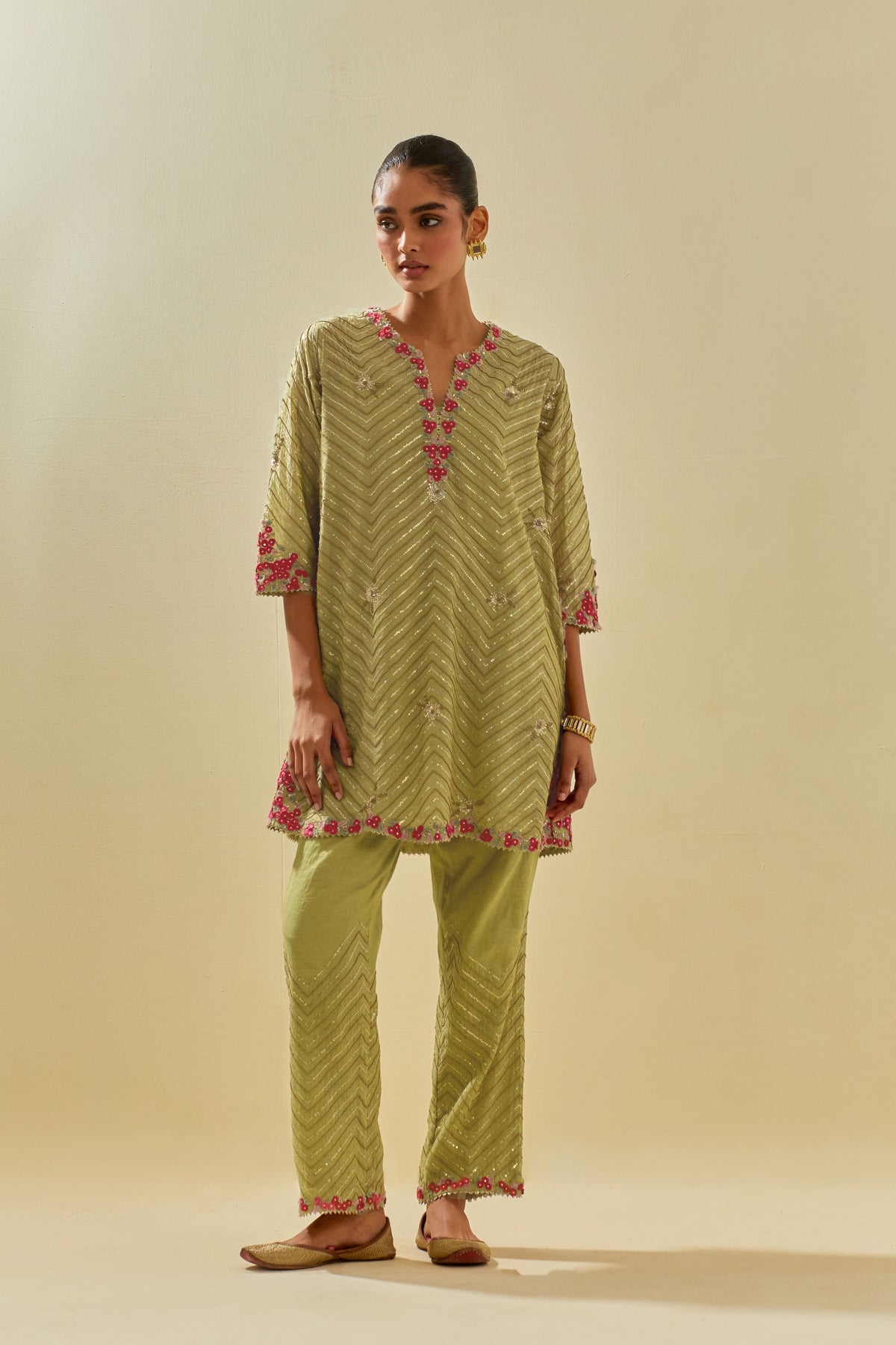 Green Short Kurta Set