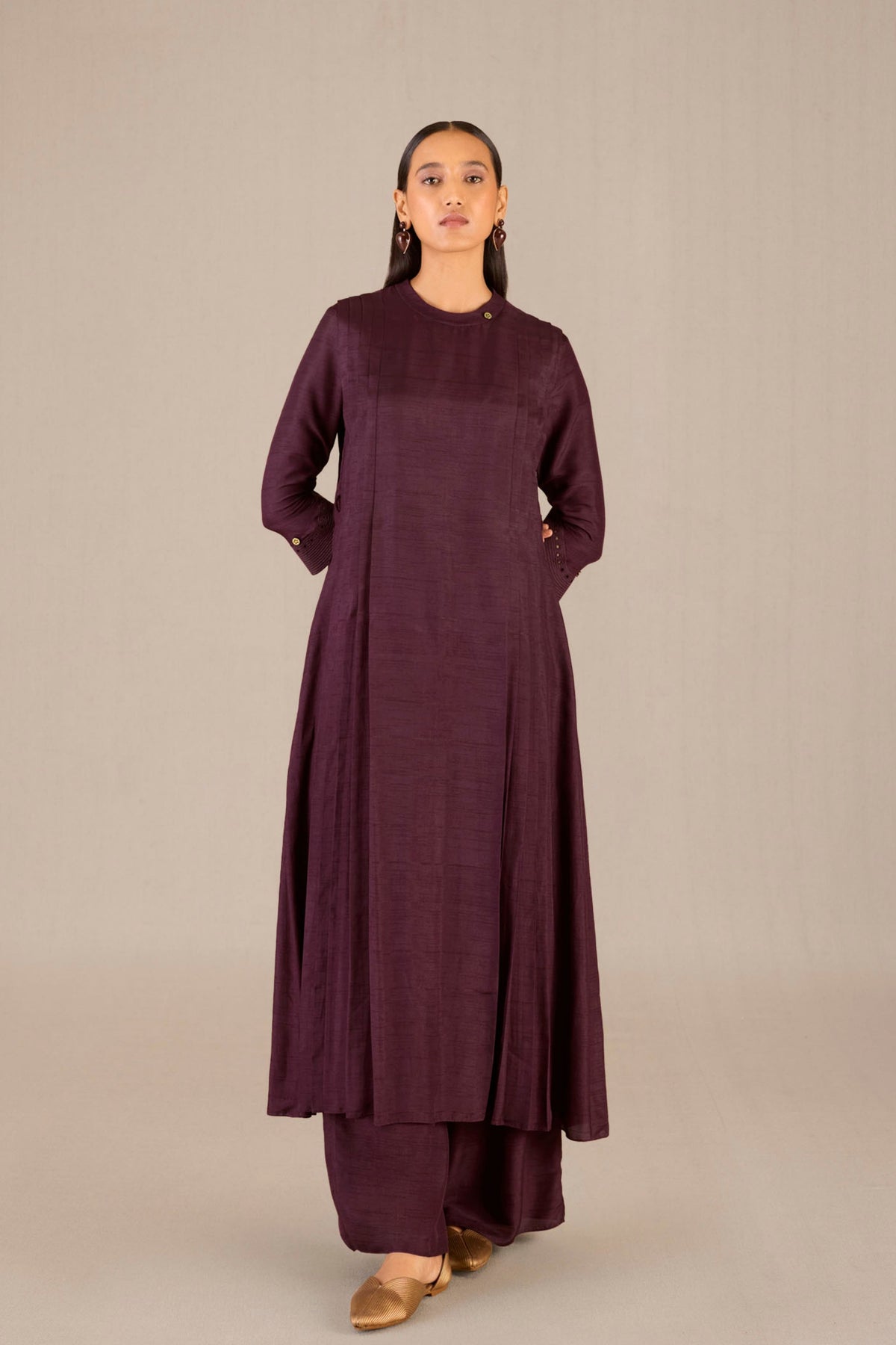 Saimah Kurta Set In Burgundy