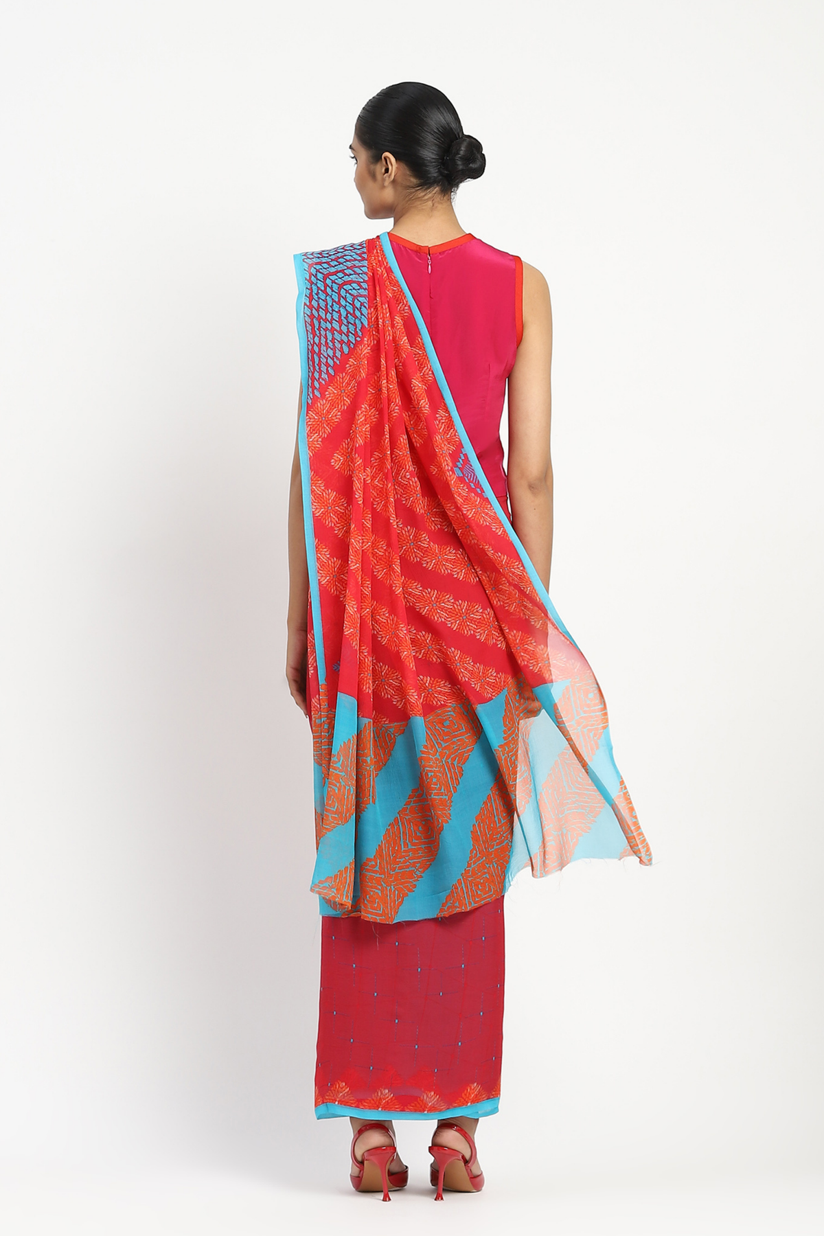 Lie Cheat Steal Printed Saree