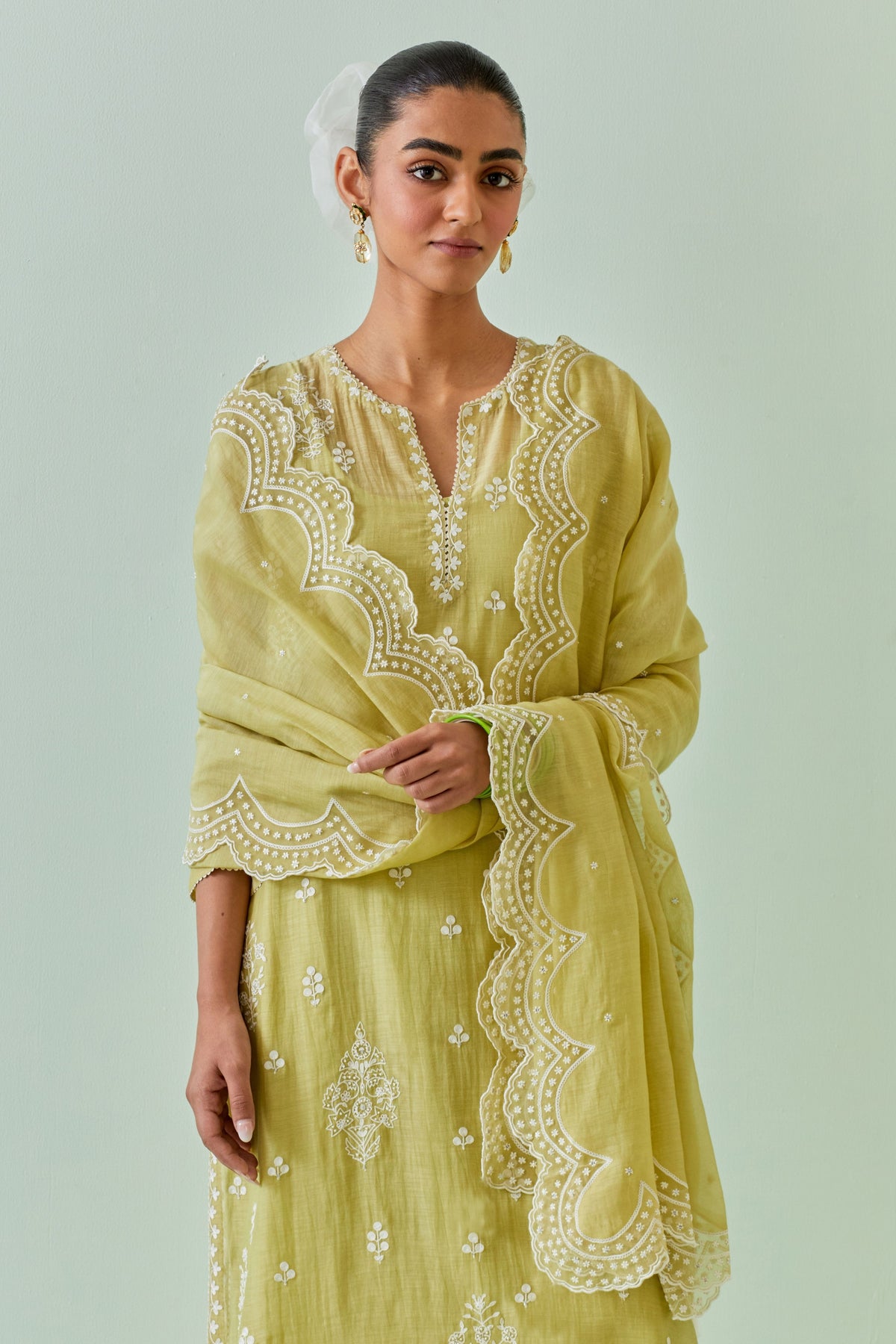 Green Scalloped Embroidery Kurta Set