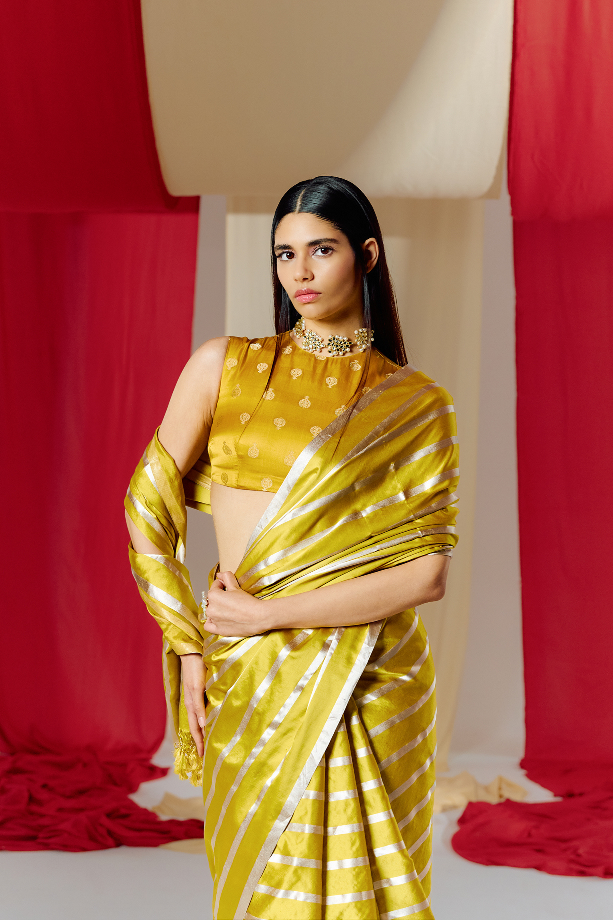 Buy White Silk Saree With Lurex Diagonal Stripes And Unstitched Blouse  Piece KALKI Fashion India