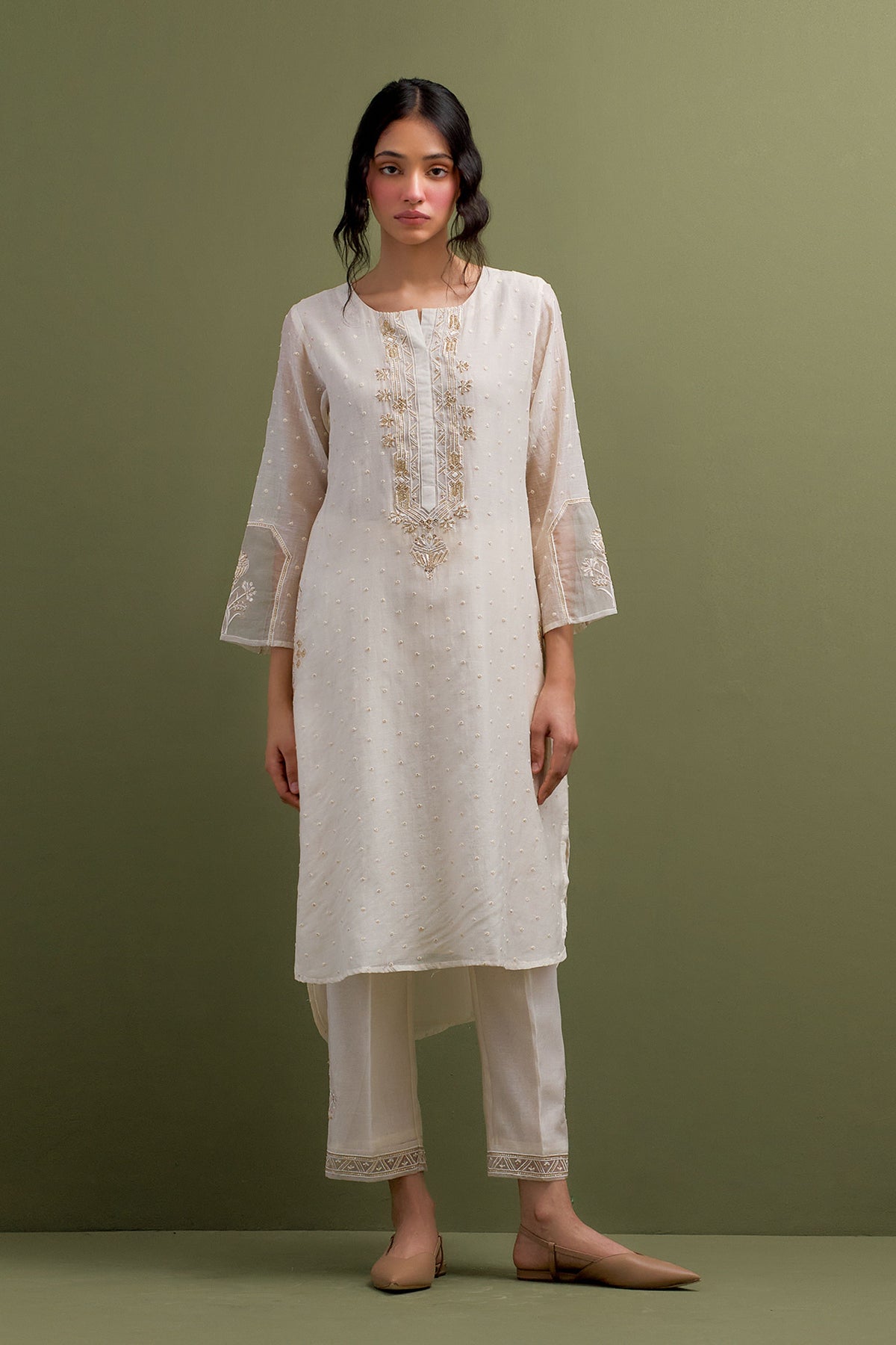 Ivory Embroidered High Low Kurta Set