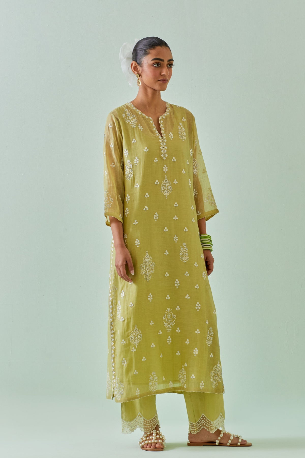 Green Scalloped Embroidery Kurta Set