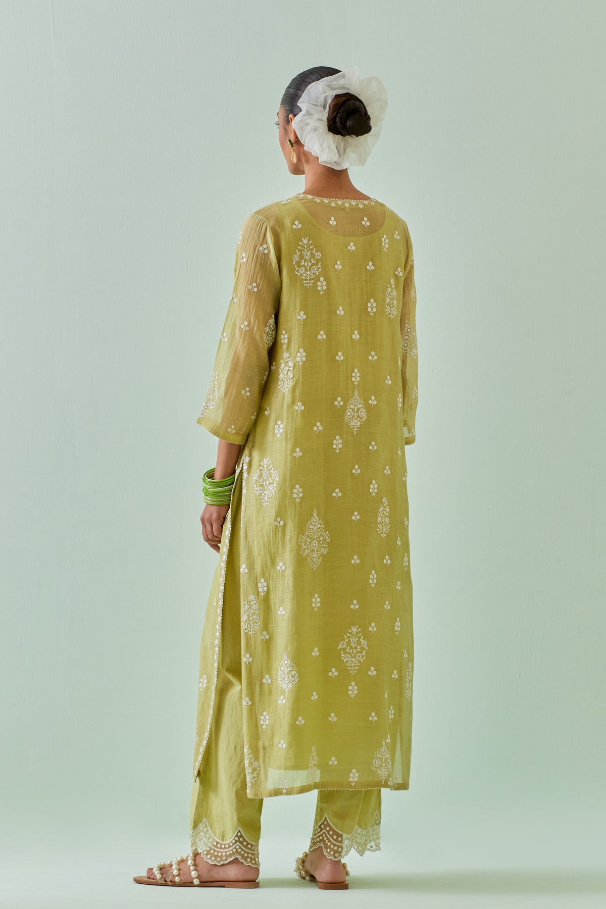 Green Scalloped Embroidery Kurta Set