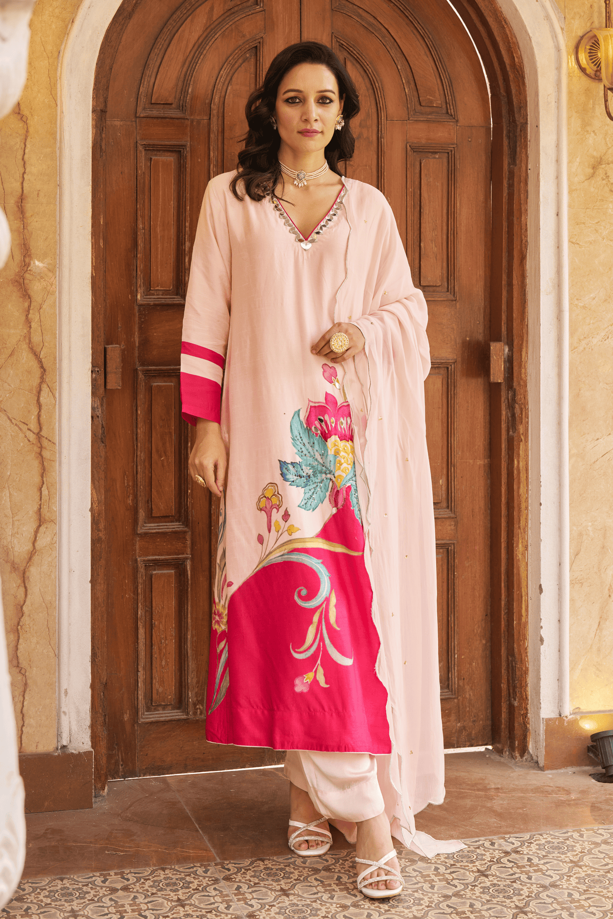 Nayaab Pink Kurta Set