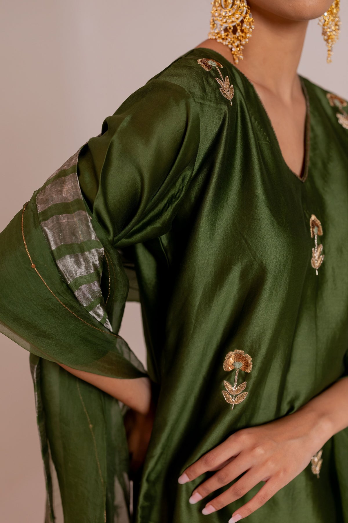 Sidhyaa Green Kurta Set