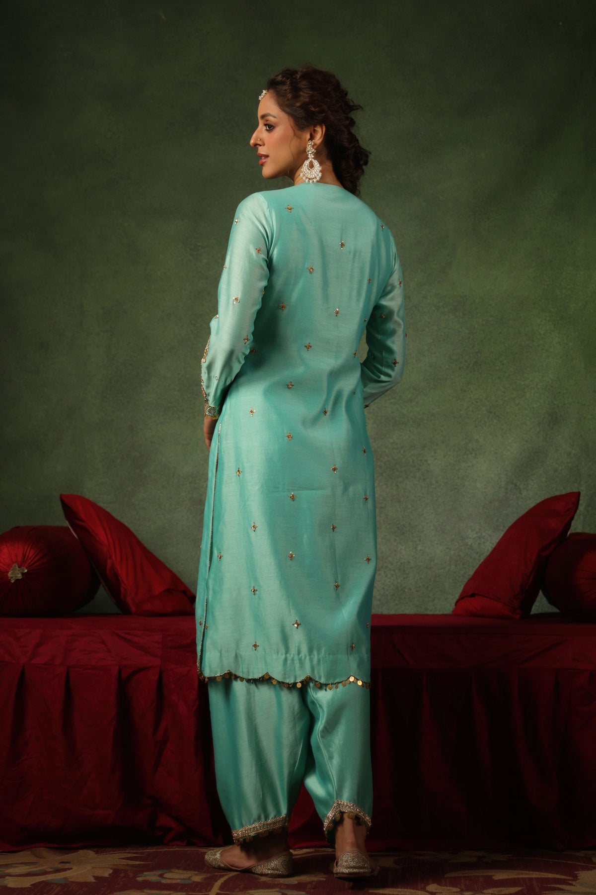 Pakeezah Ambi Buta Kurta Set