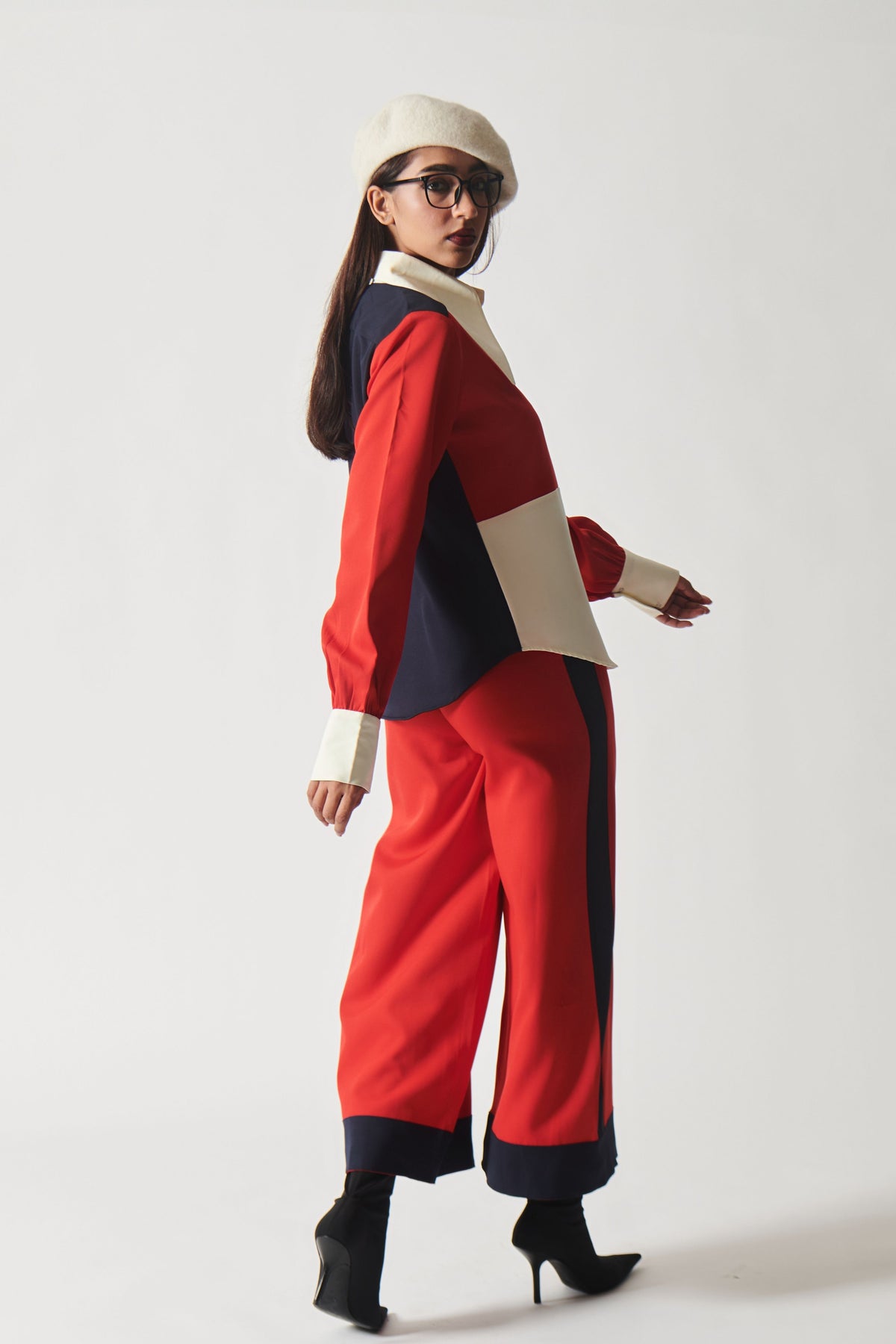 Regal Long Collar Pant