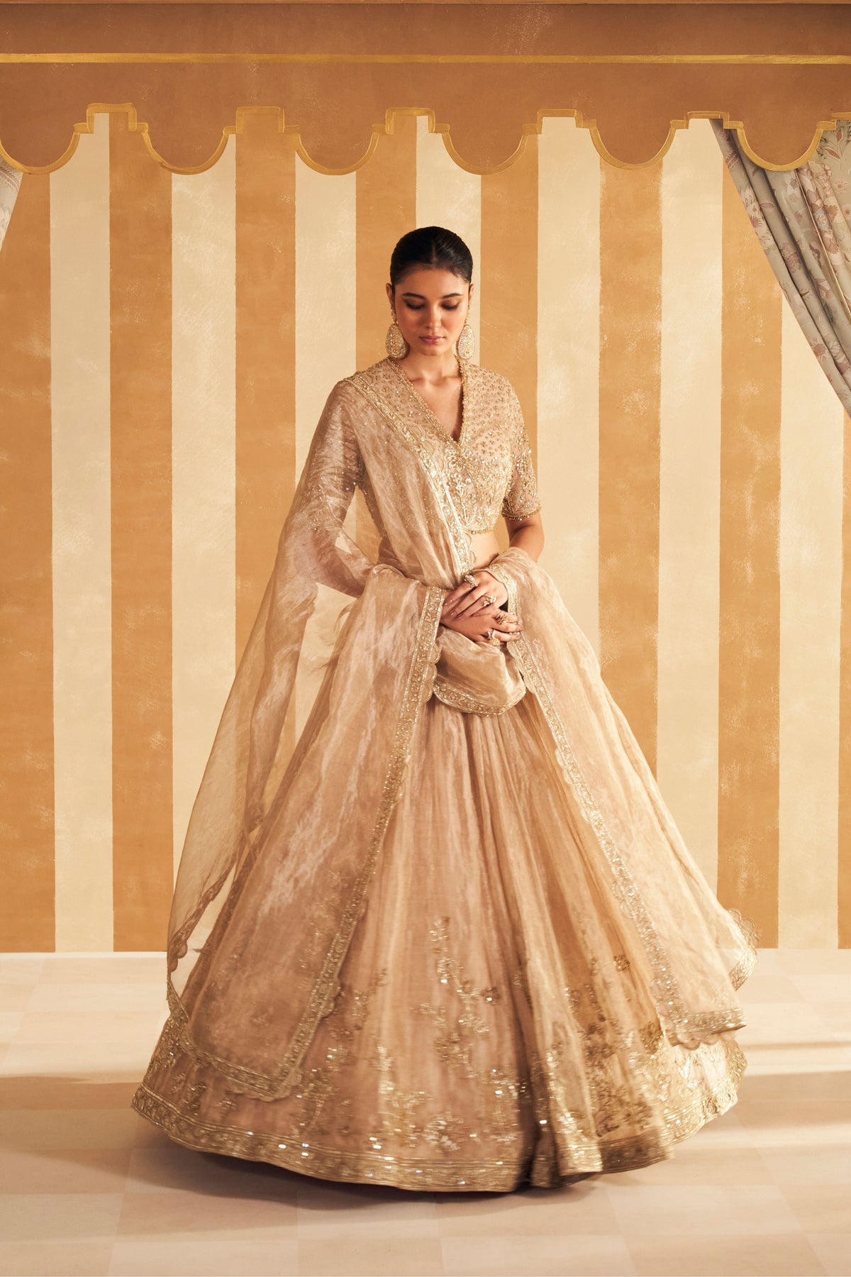 Zarina Lehenga set