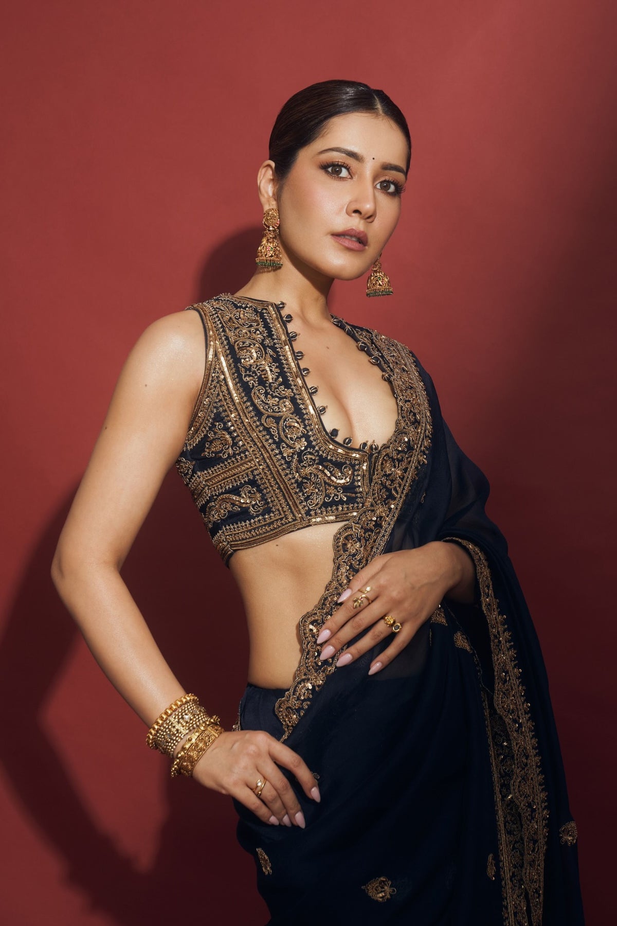 Raashii Khanna in Jigar Mali