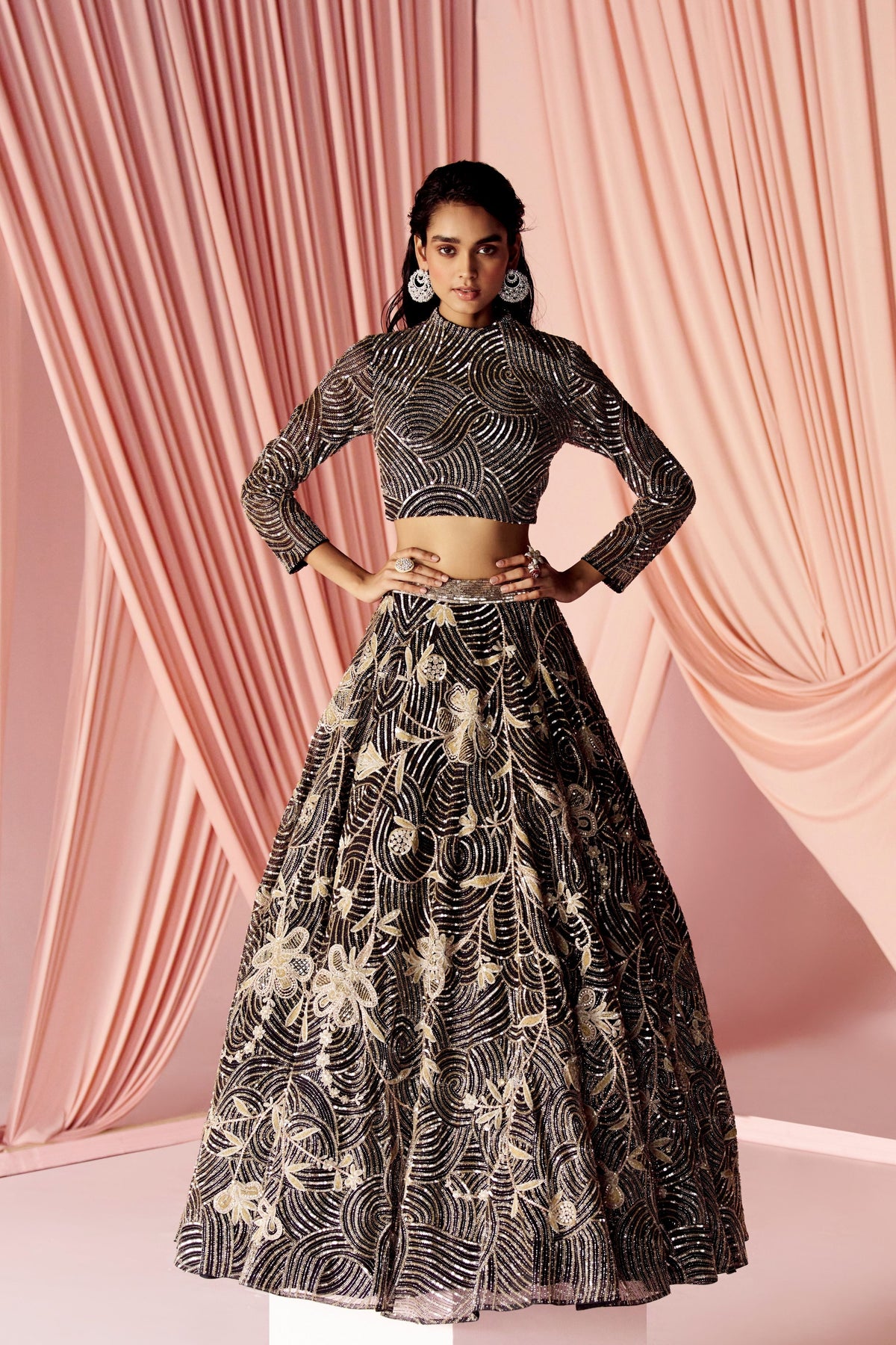 Vera Encrusted Noire Lehenga Set