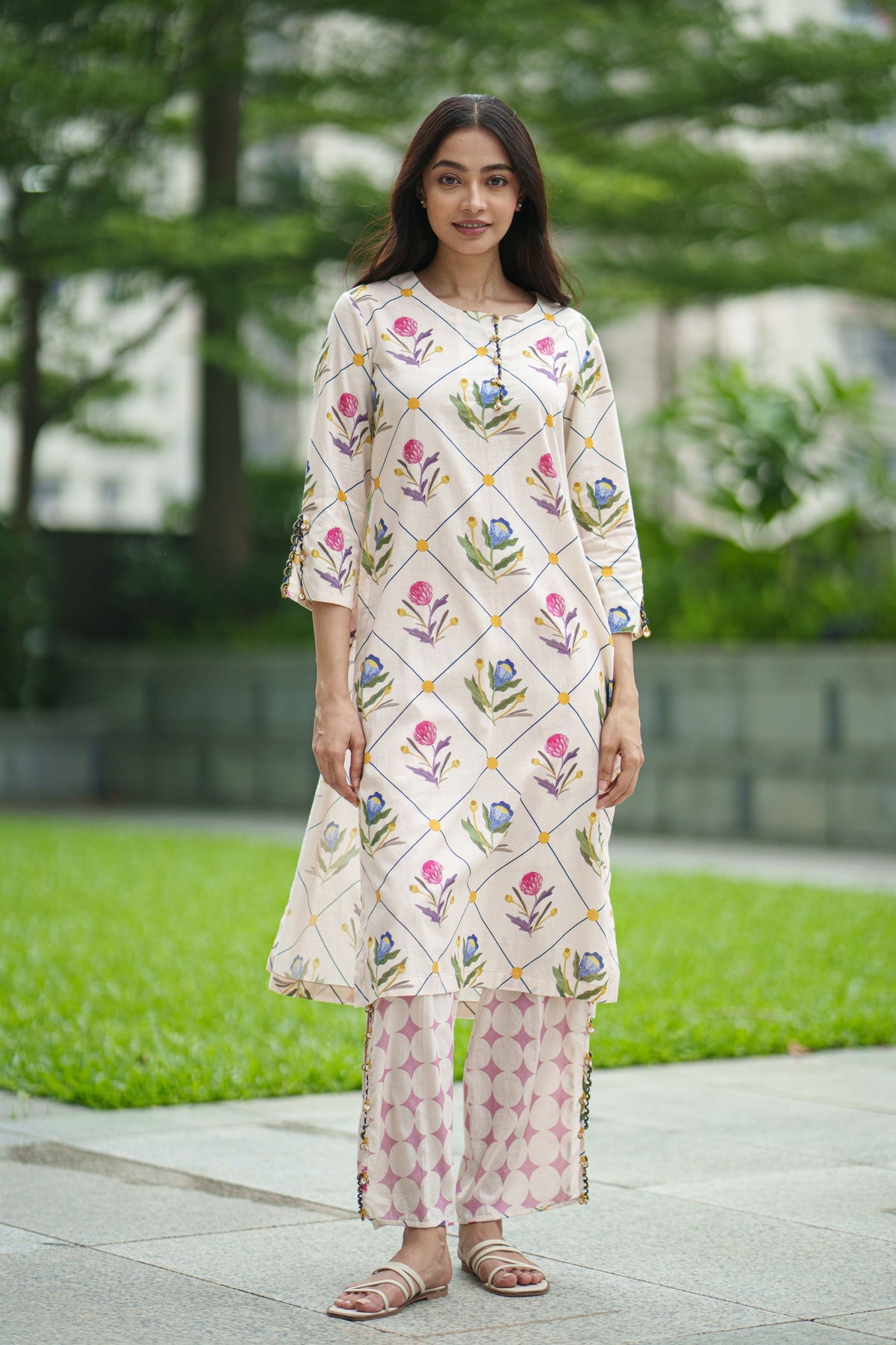 Lilly Cream Kurta With Pants