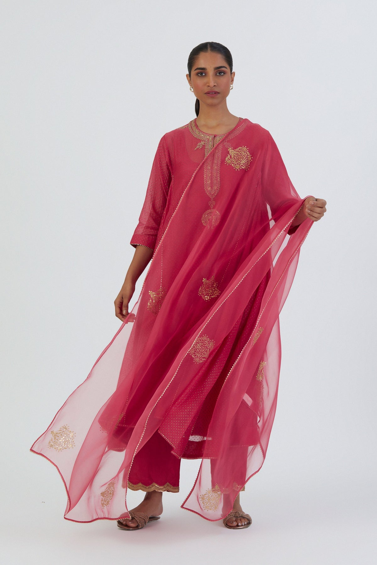 Deepa Coral Dupatta