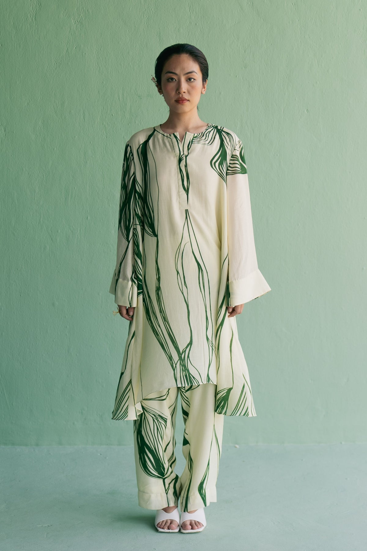 Green Line Kurta Set