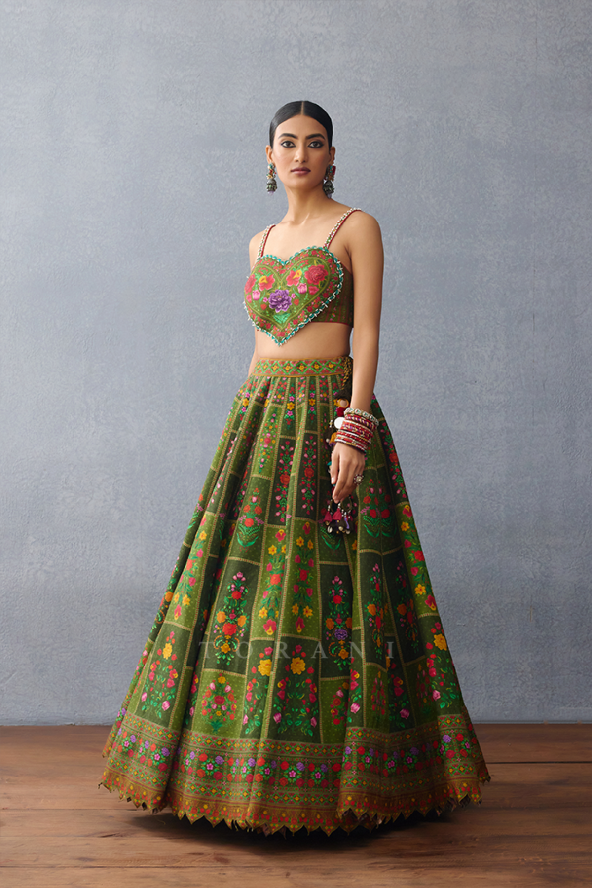 Dil Saaz Sakariya Lehenga Set