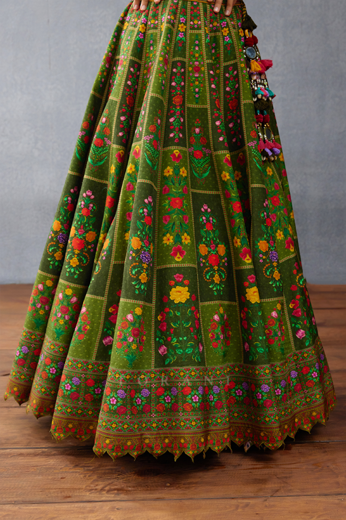 Dil Saaz Sakariya Lehenga Set