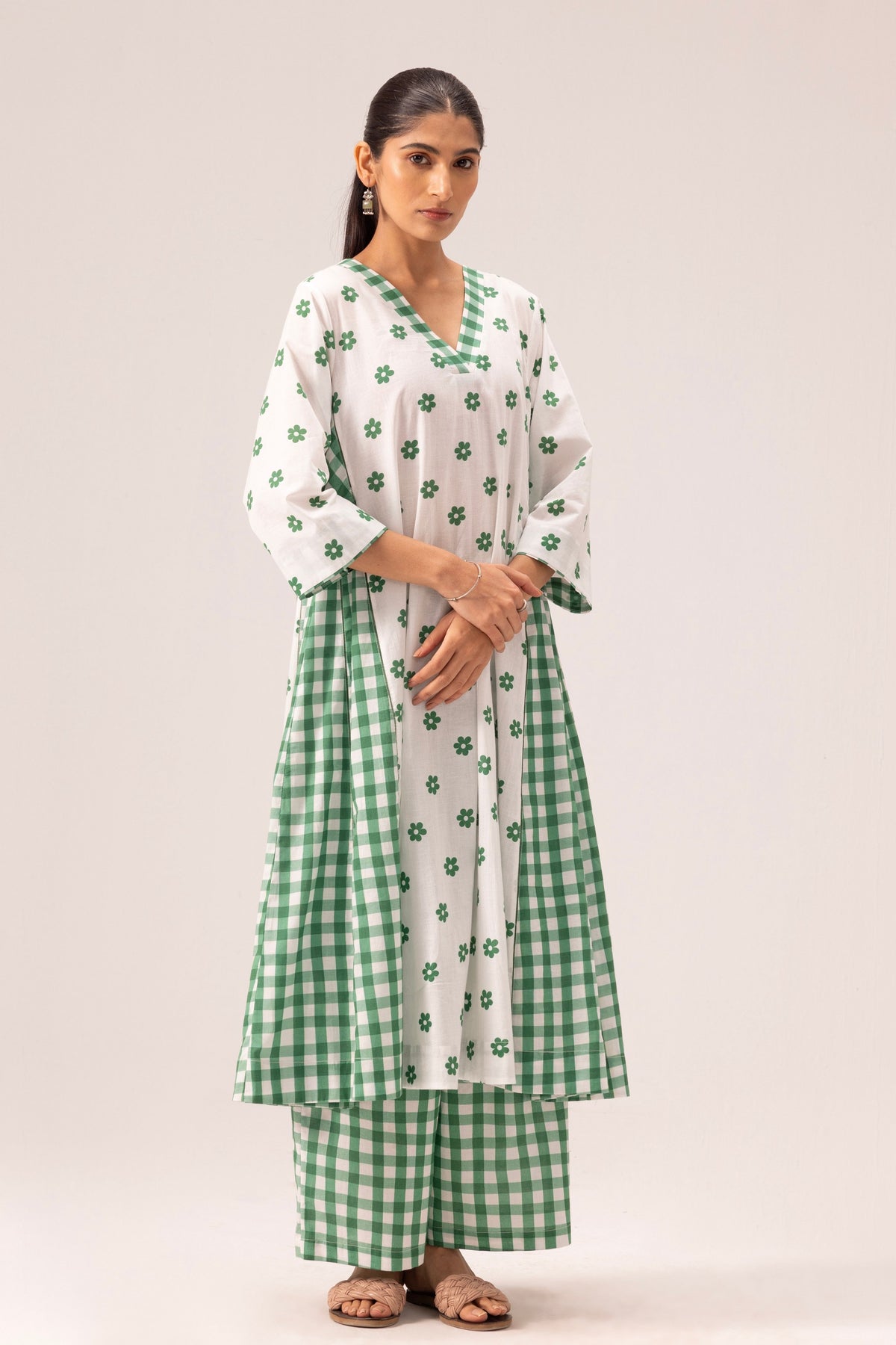 Jia Green Kurta Set