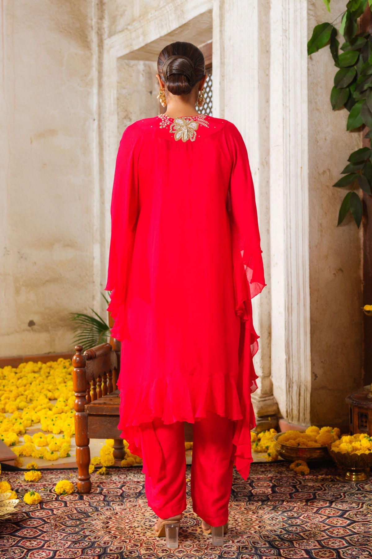 Laal Kaftan Set