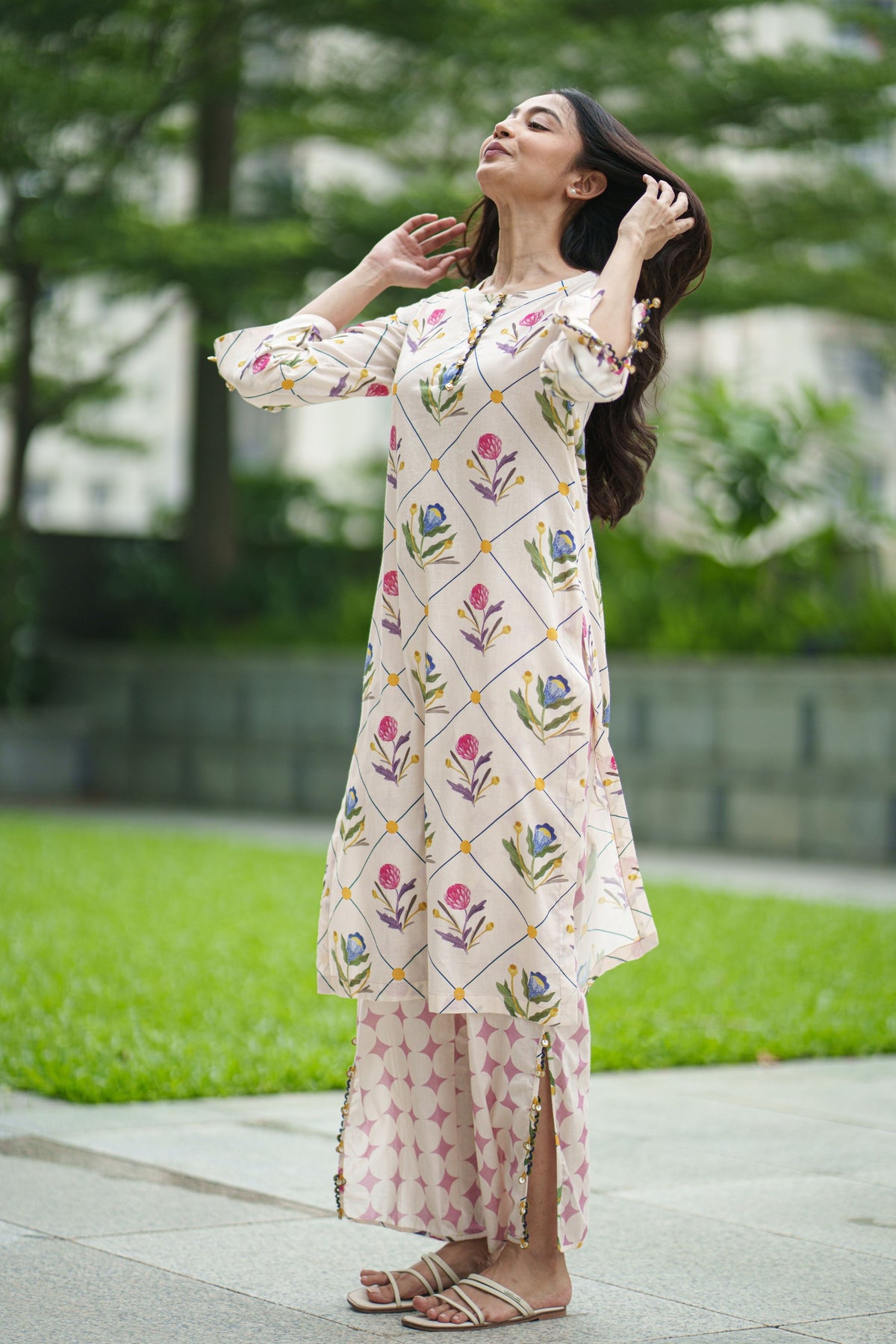 Lilly Cream Kurta With Pants