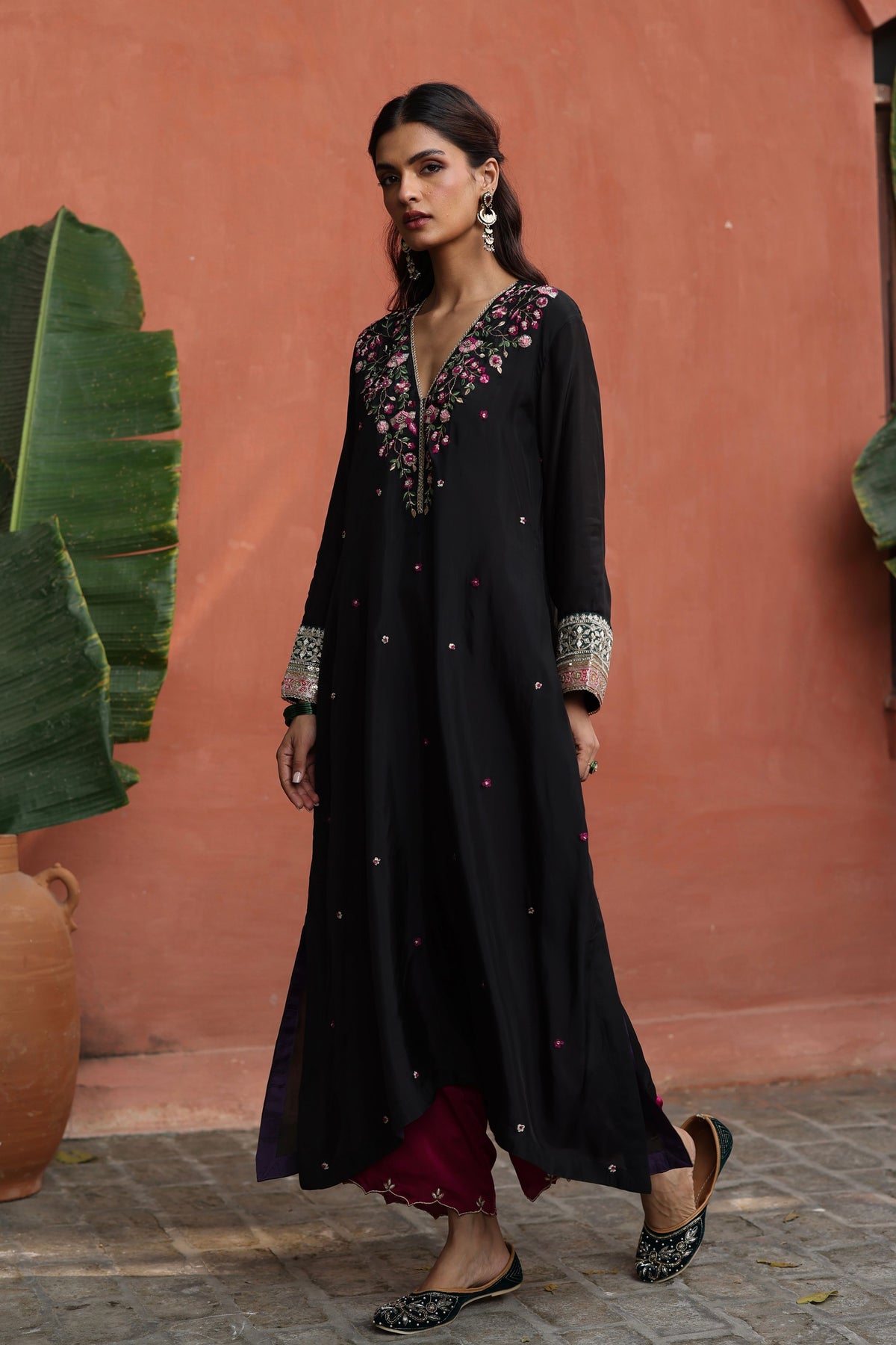 Black Kaleera Kurta Set