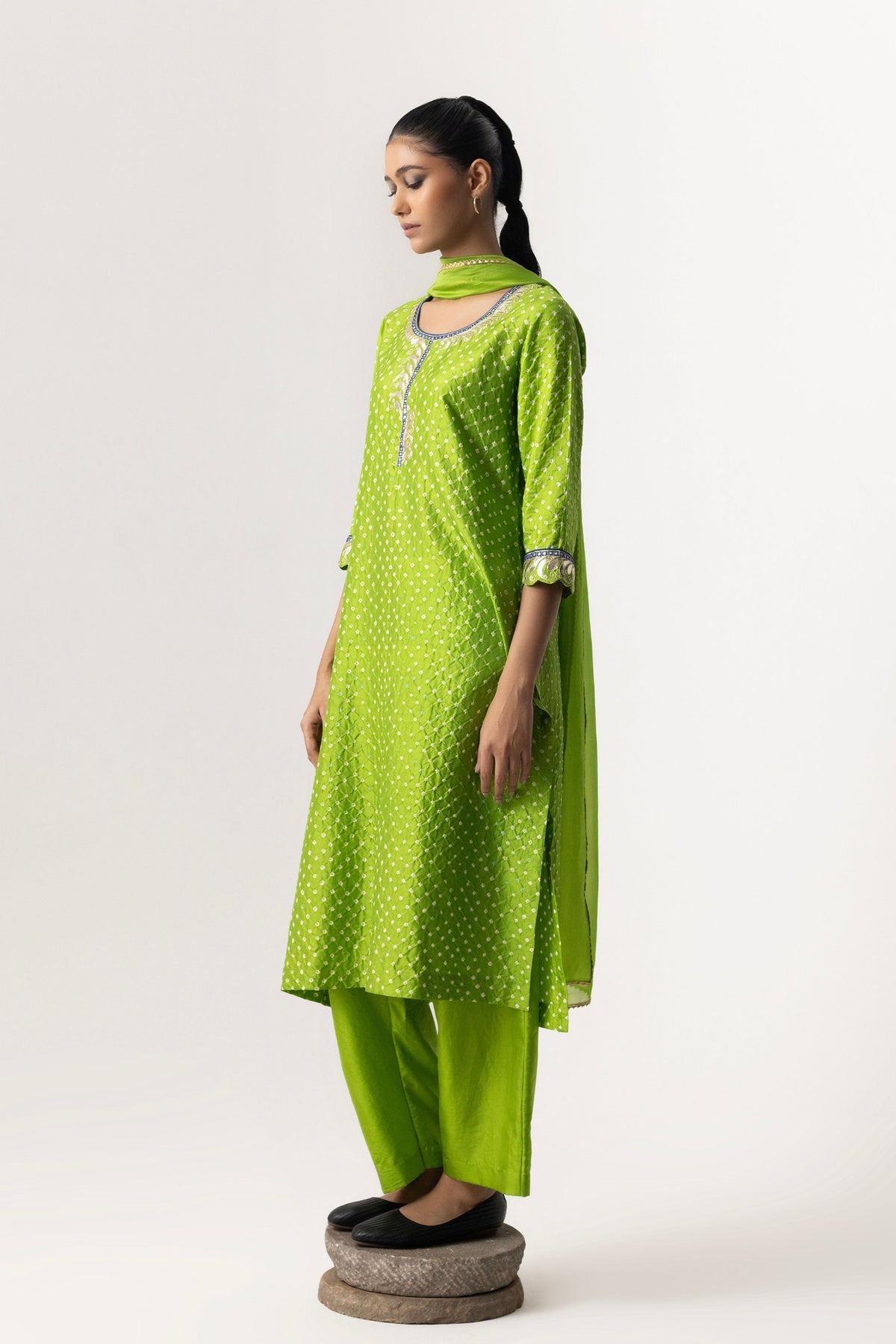 Leaf Green Jia Kurta Set