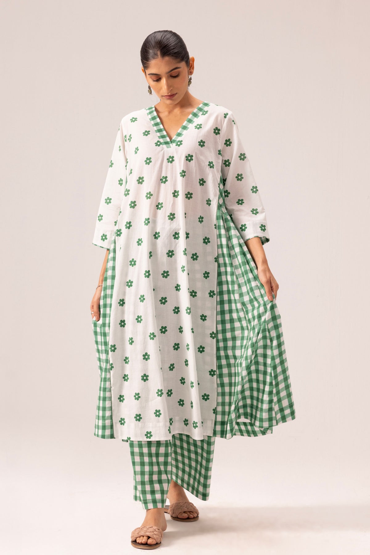 Jia Green Kurta Set