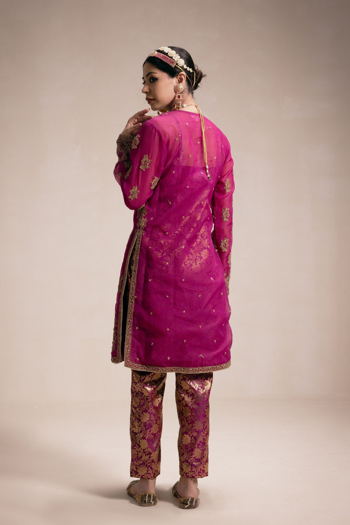 Magenta Embroidery Kurta Set