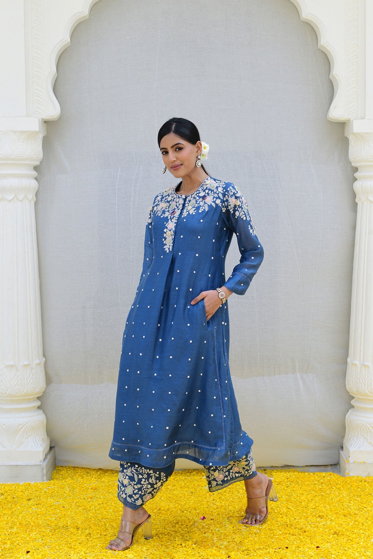 Ivory Light Long Kurta Jean Blue