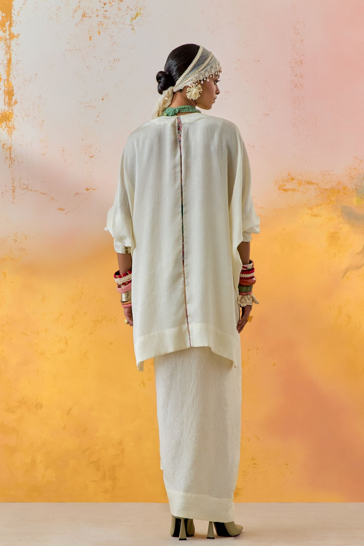 Mogra Kuru Trapeze Kurta Set