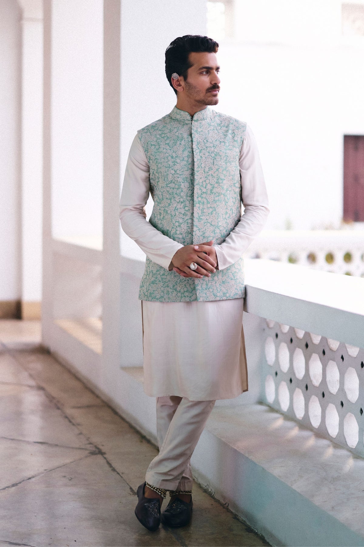 Sarvin Sherwani Set