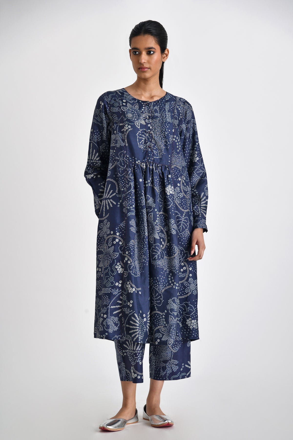 Velora Embroidered Tunic and Pants