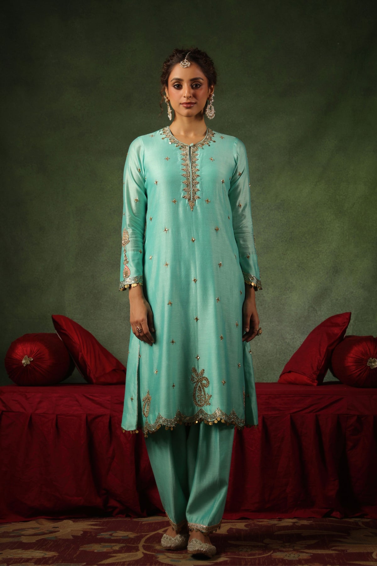 Pakeezah Ambi Buta Kurta Set