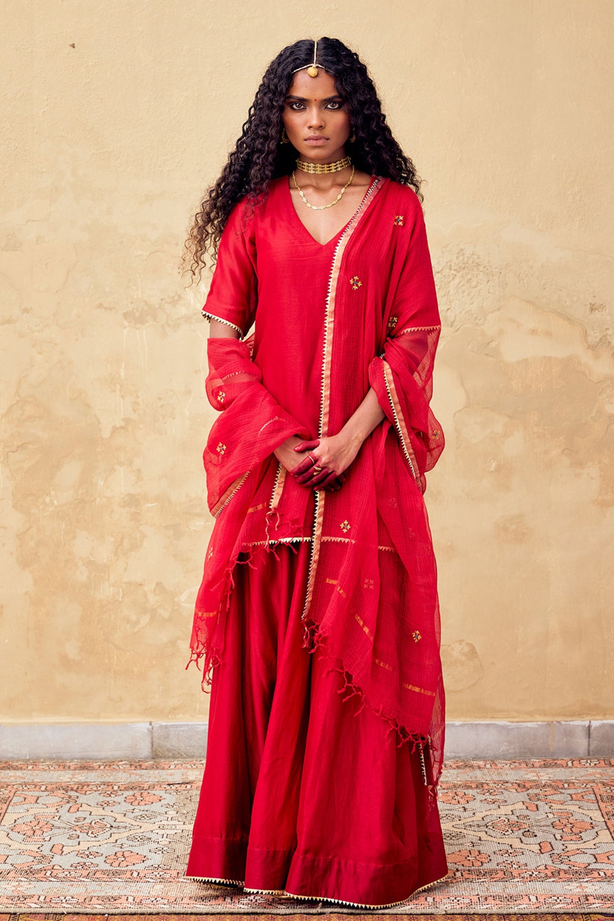 Ishq Dupatta in Red