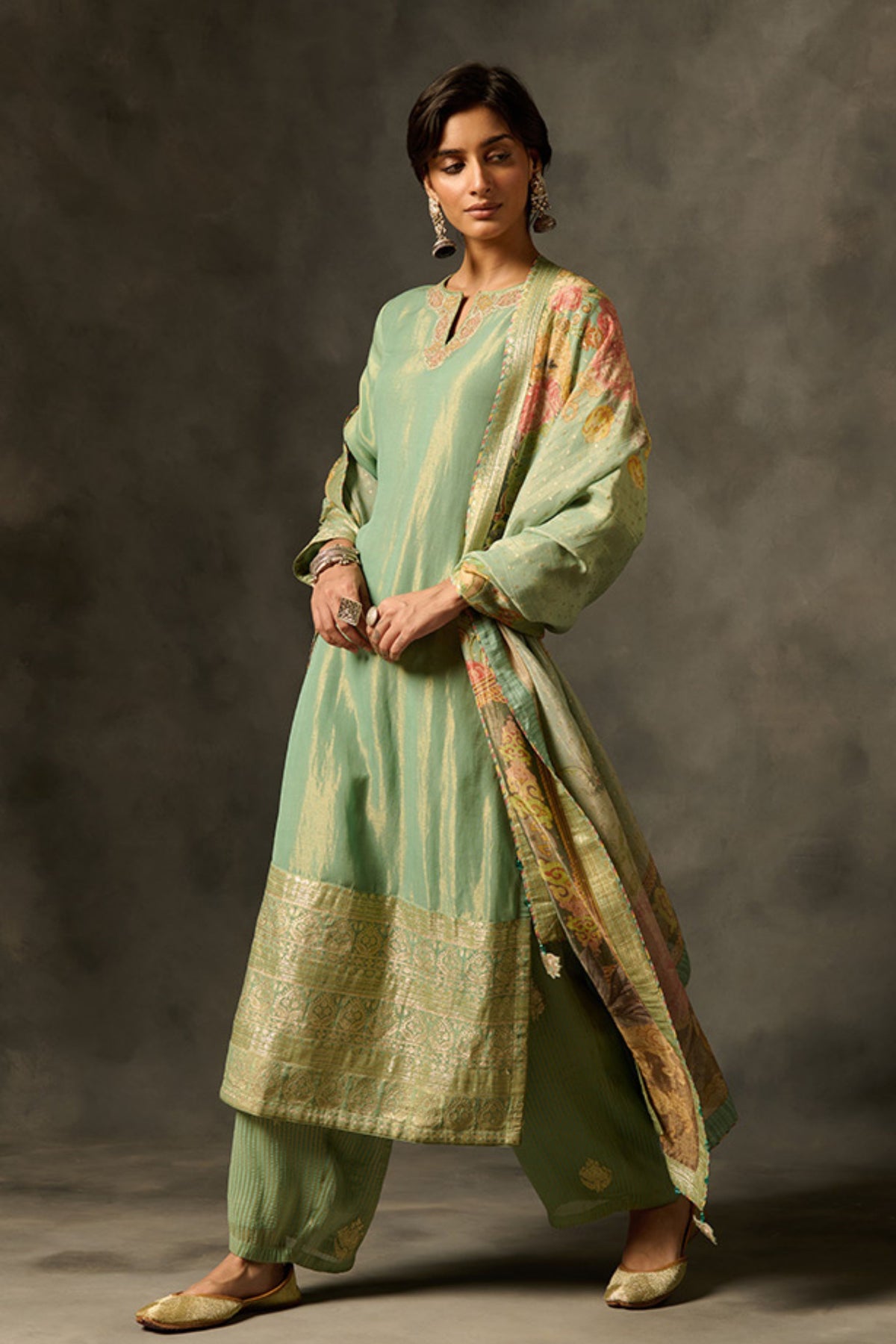 Tashi Kurta Set