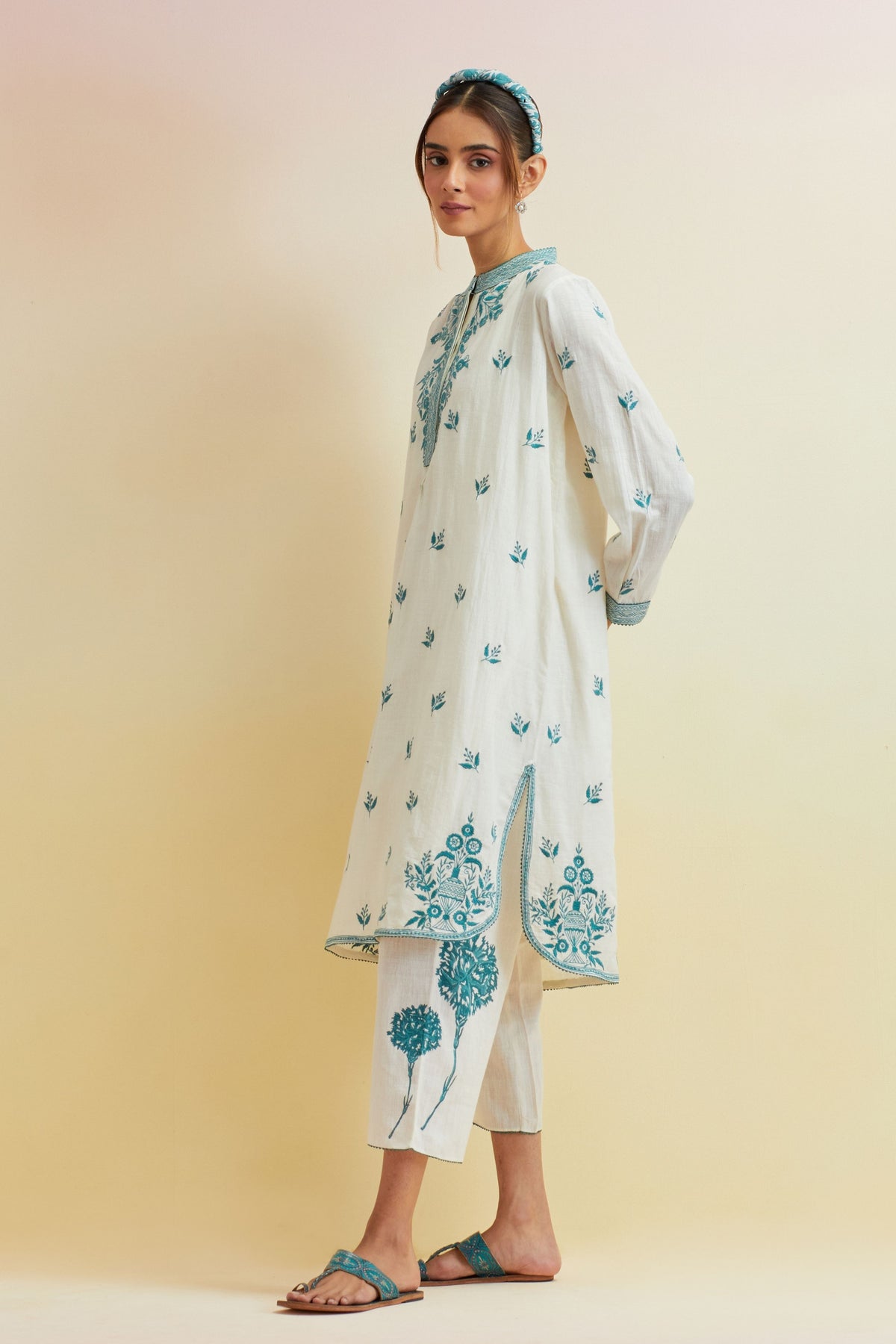 Teal Thread Embroidery Kurta Set