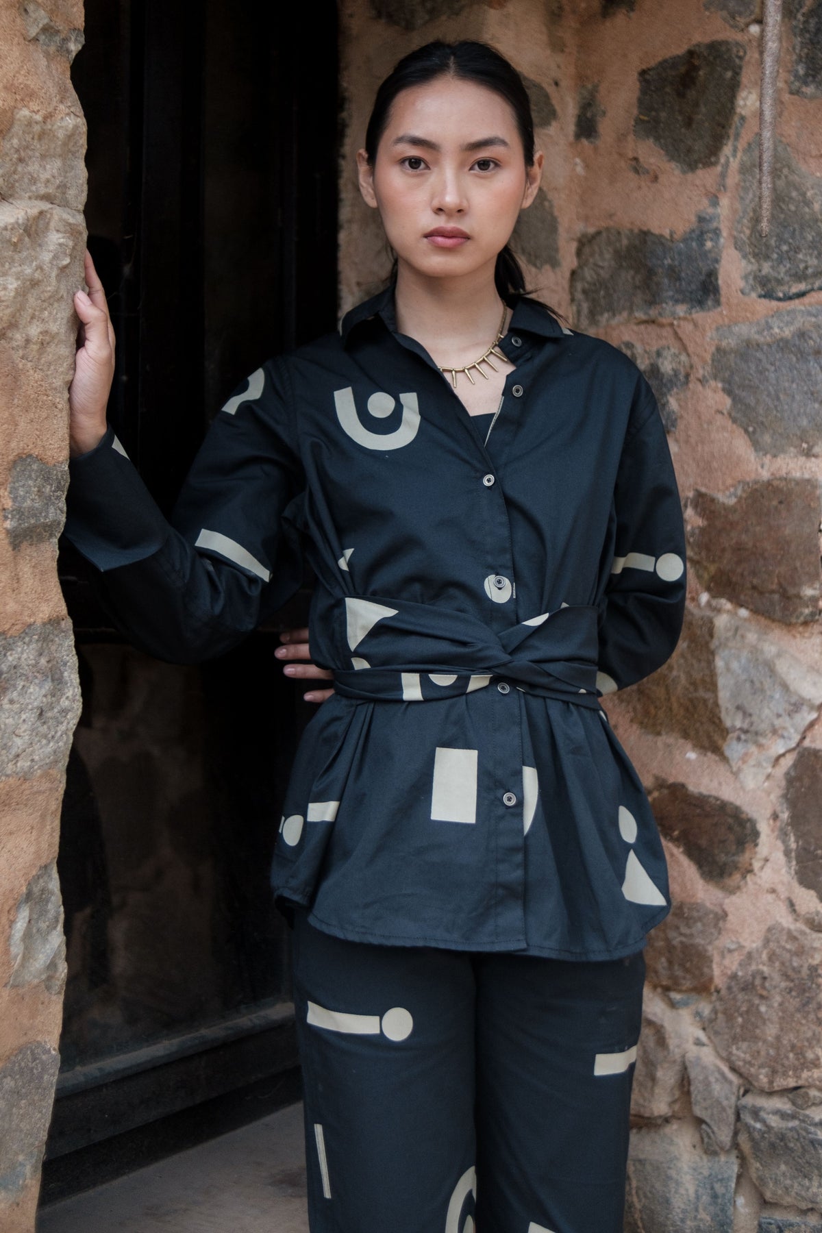 Black Triangle Nara Knot Shirt