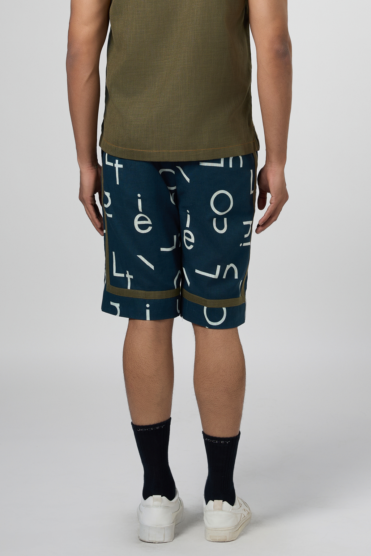 Signature Night Shorts