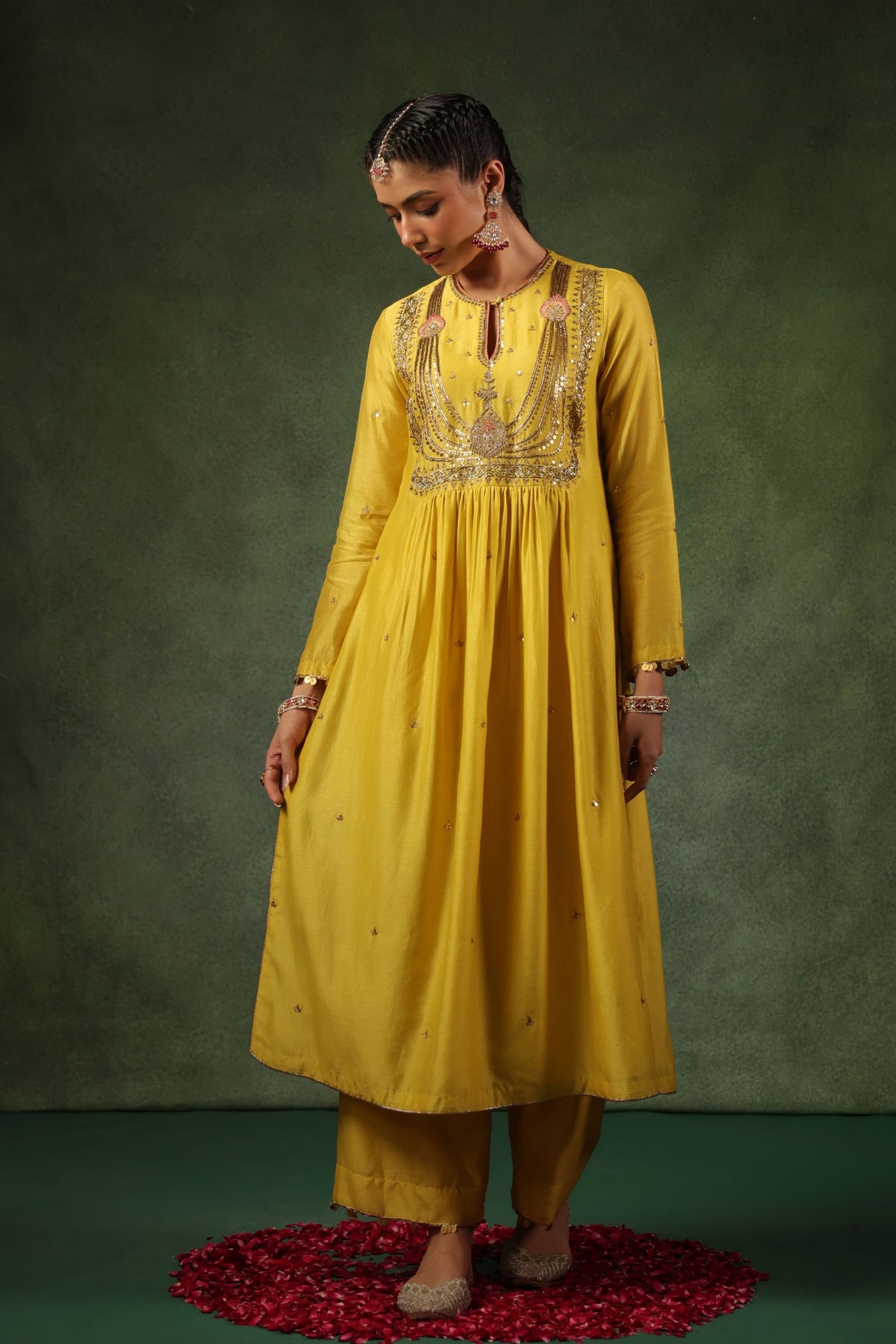 Yellow Pakeezah Kurta Set