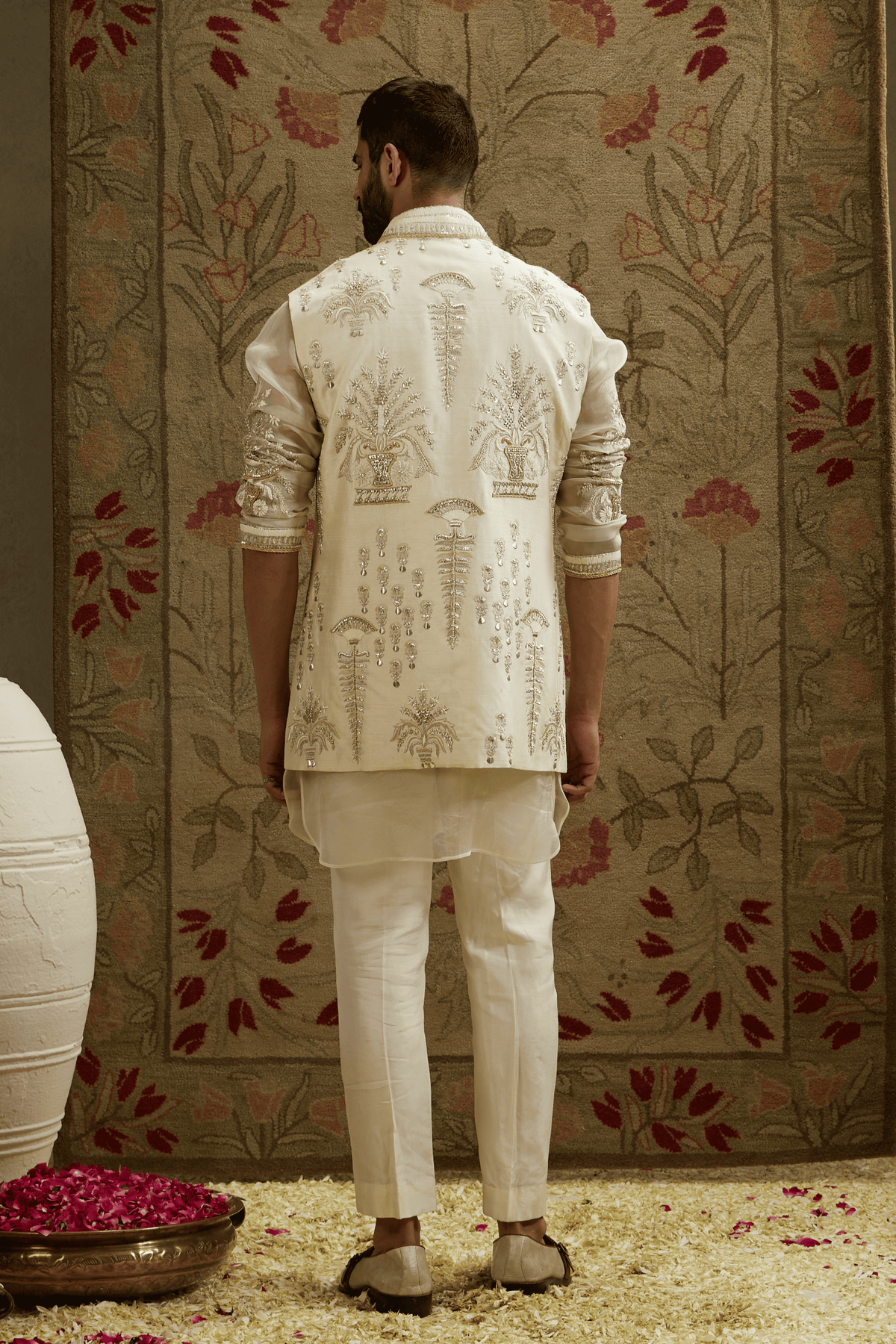 Magnolia Embellished Bundi