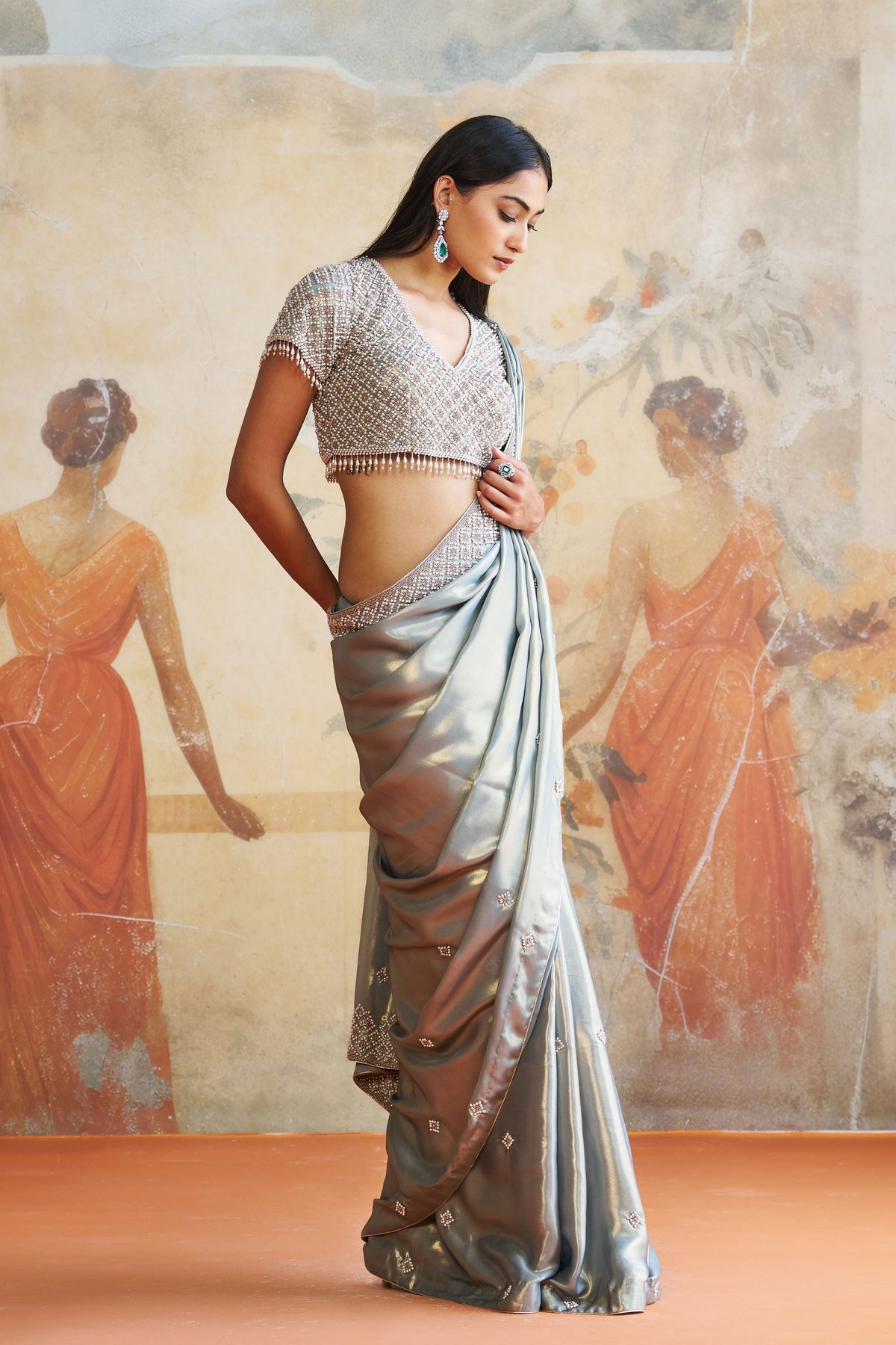 Pearl Foil Texture Saree Set