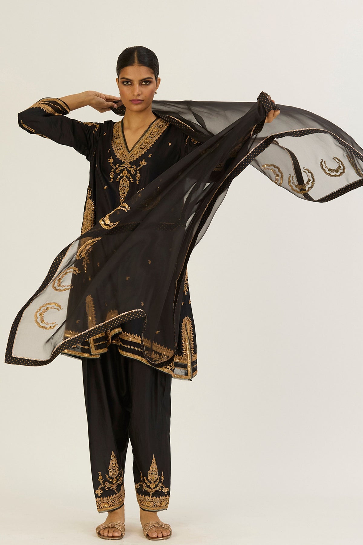 Orvana Black Dupatta