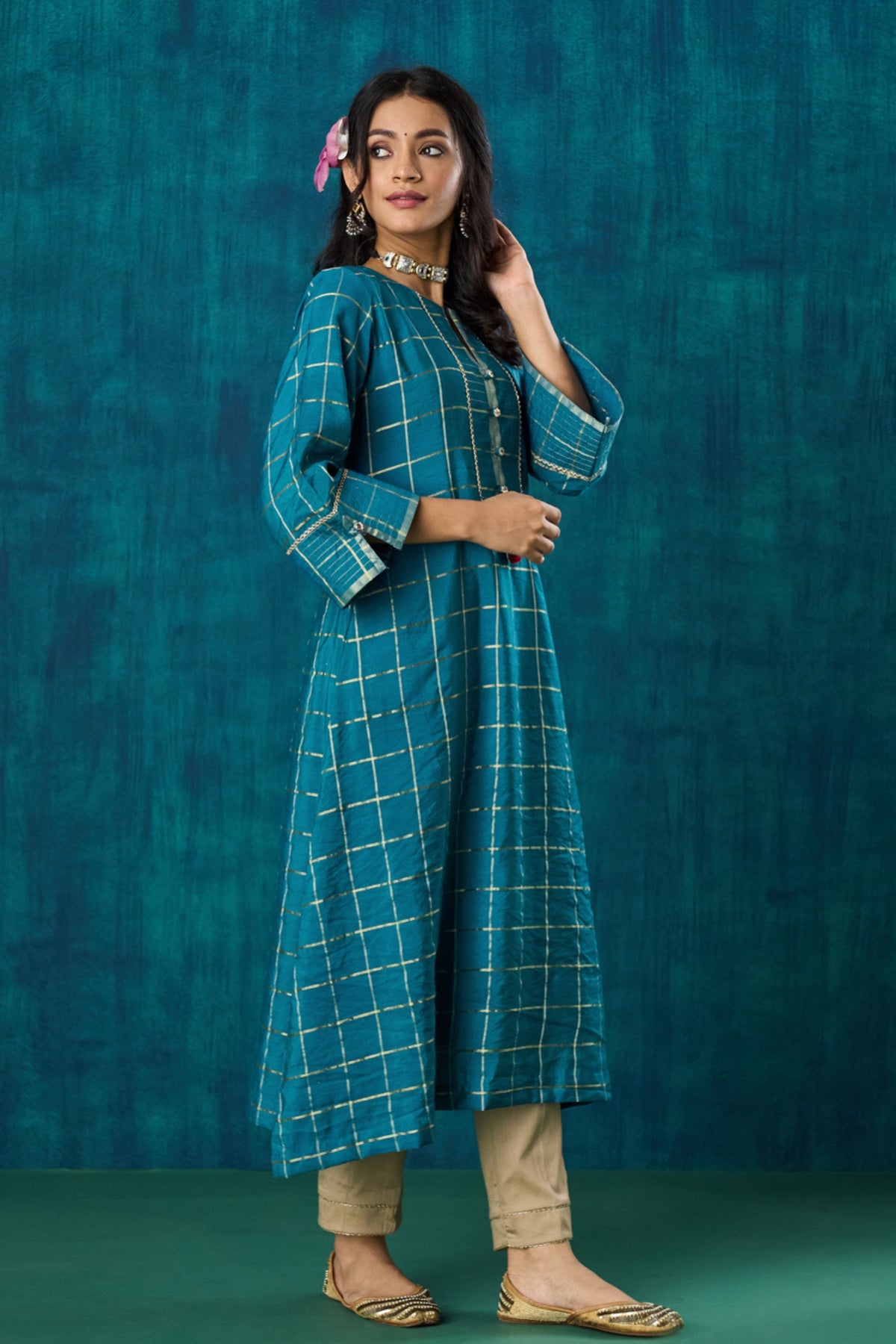 Turquoise Checks Kurta Sets