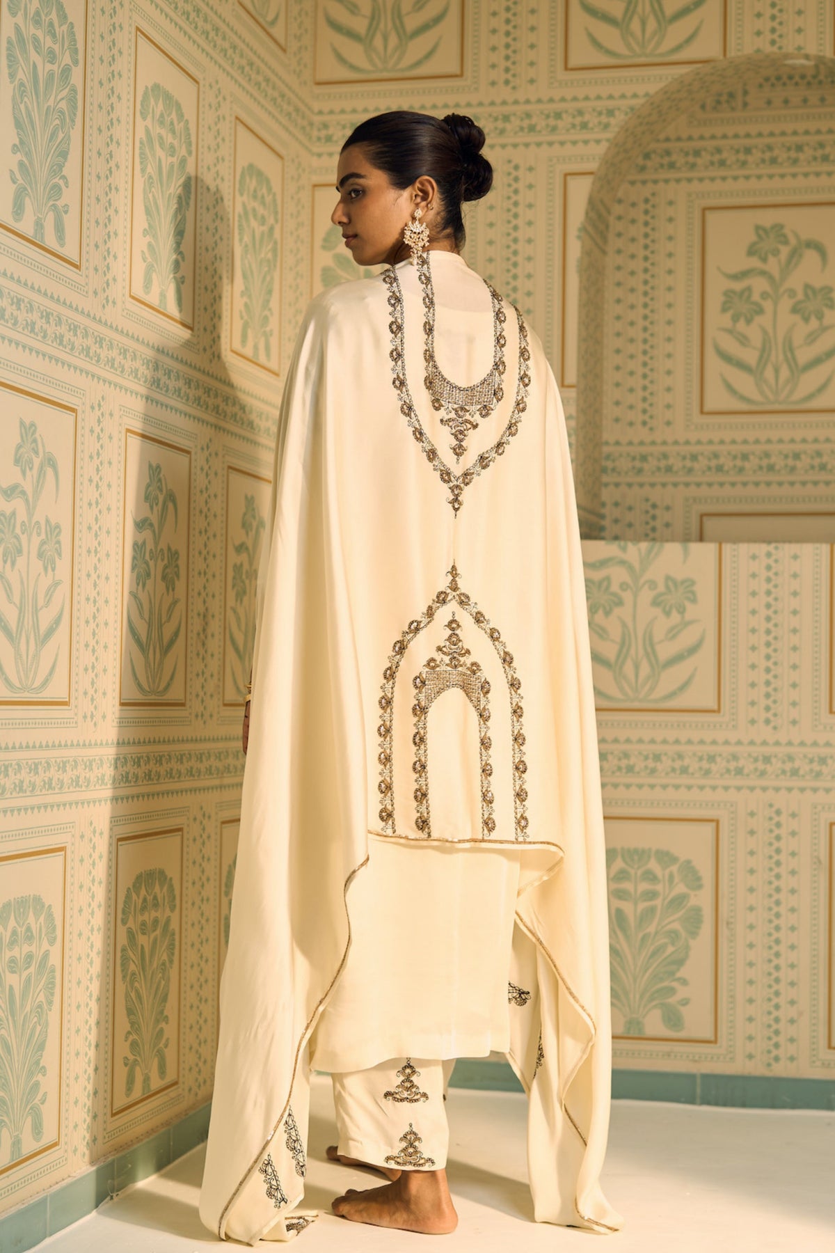 White Anya Dupatta