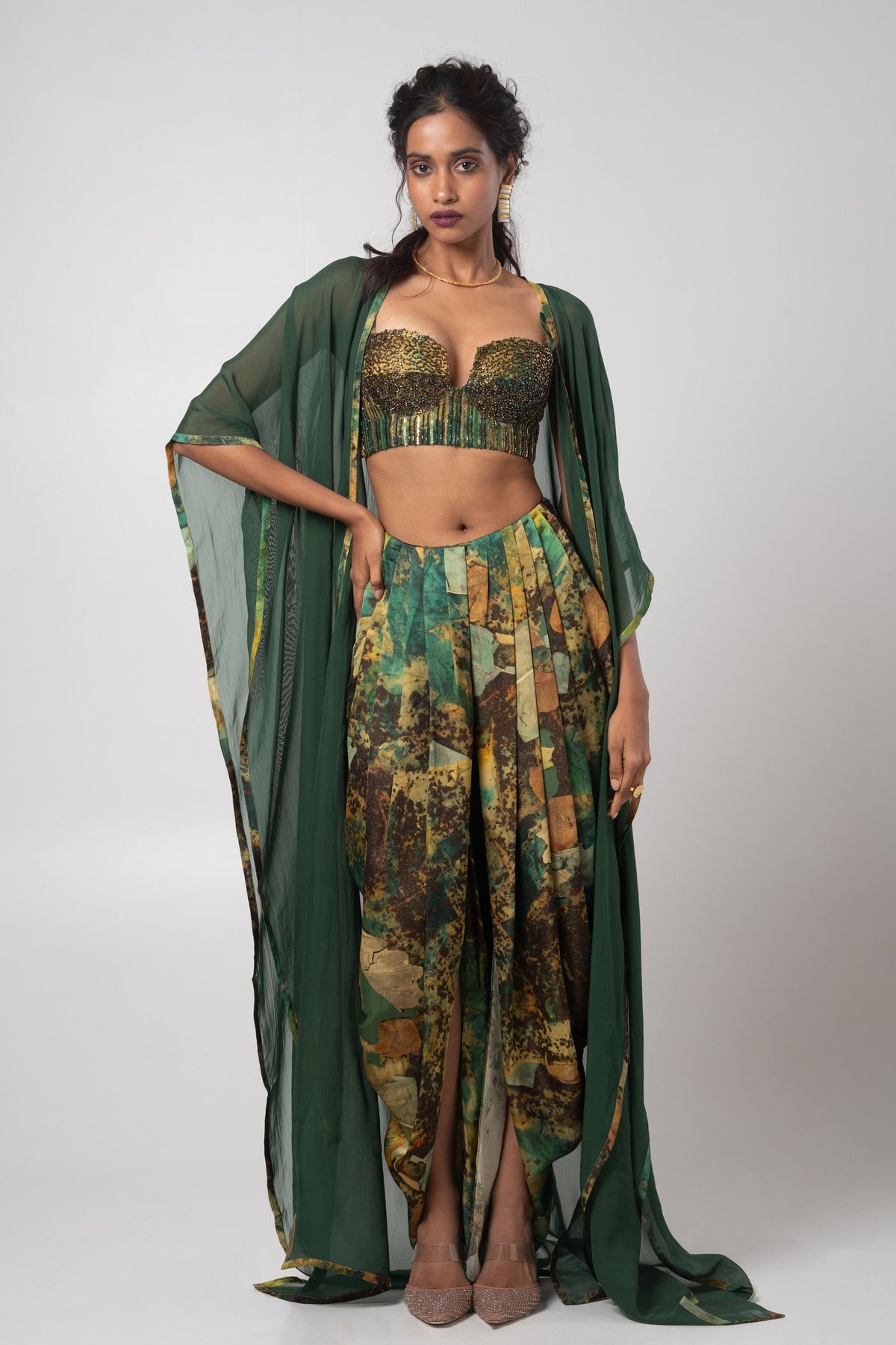 Verve Cape Set