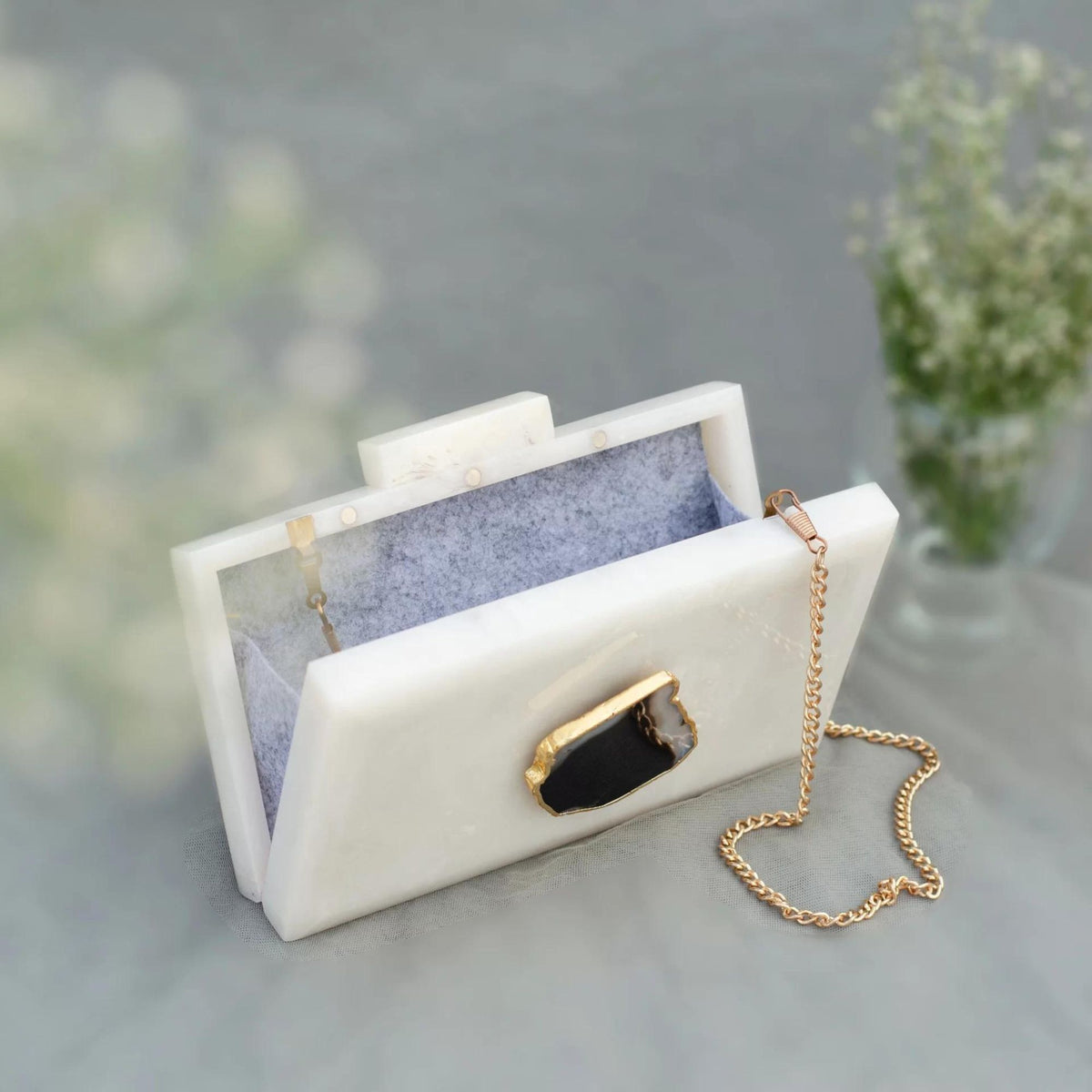 The  White Baroque Rectangular Clutch - Black Stone