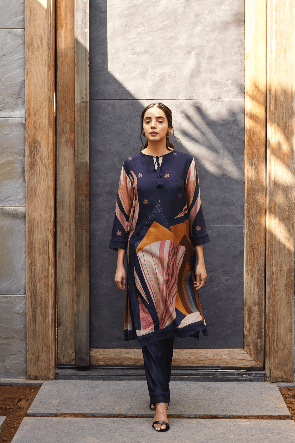 Midnight Blue Abstract Print Kurta Set With Trousers